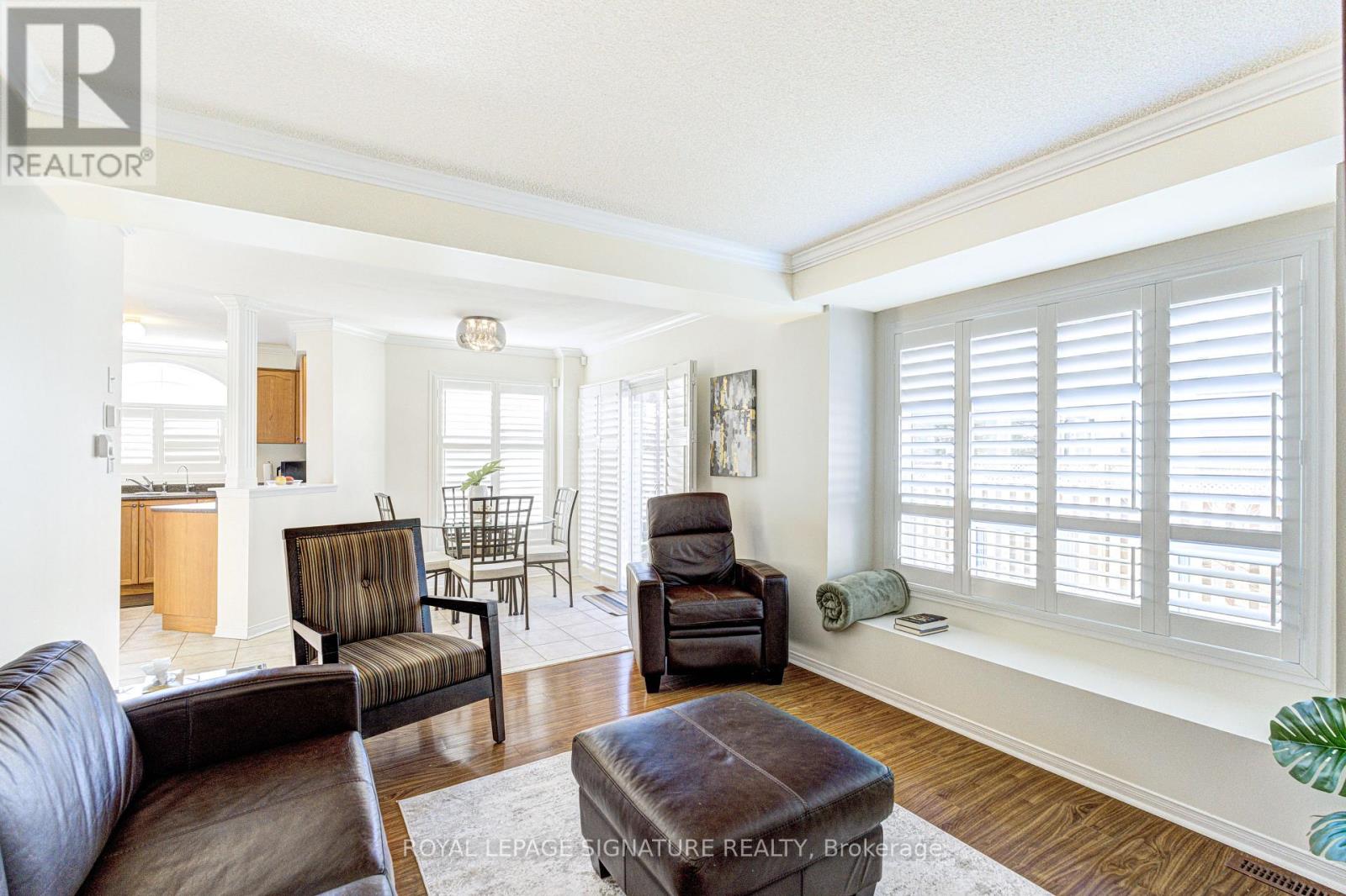 1019 Kennedy Circle, Milton, Ontario  L9T 5S4 - Photo 24 - W12983100