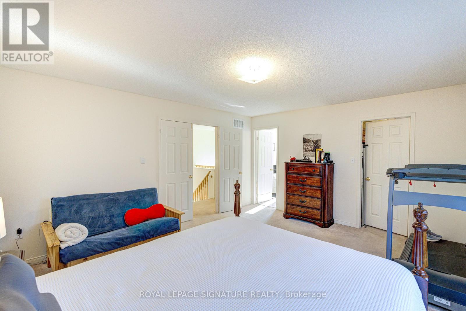 1019 Kennedy Circle, Milton, Ontario  L9T 5S4 - Photo 35 - W12983100