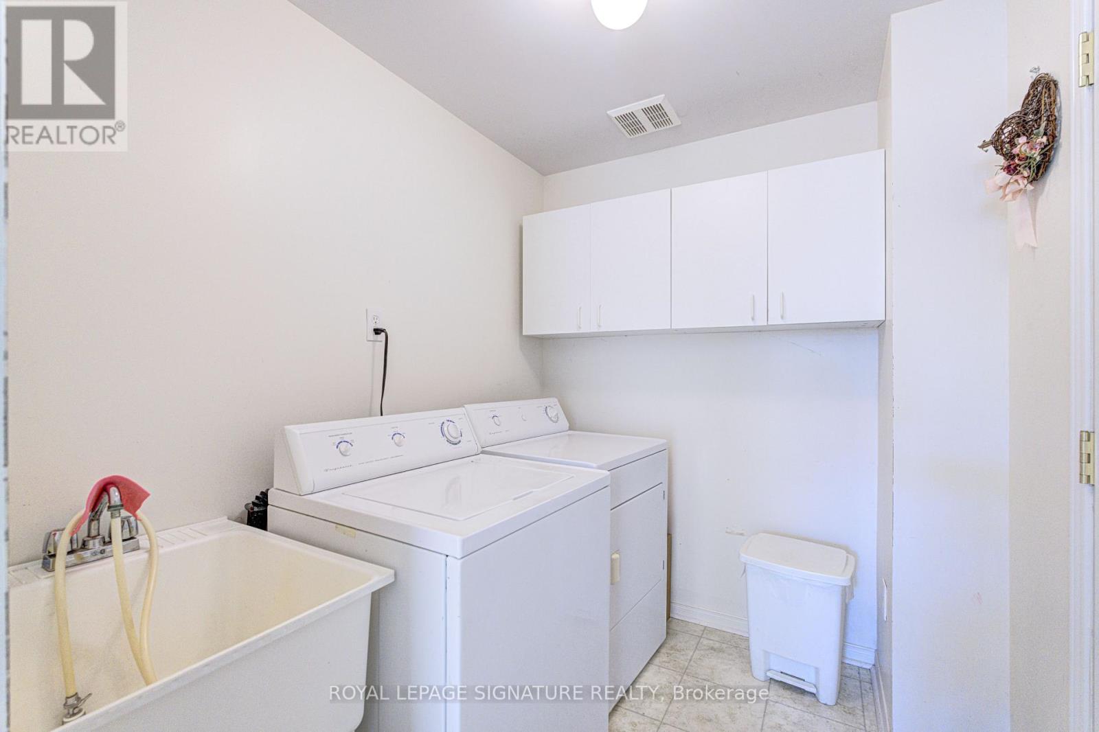 1019 Kennedy Circle, Milton, Ontario  L9T 5S4 - Photo 31 - W12983100