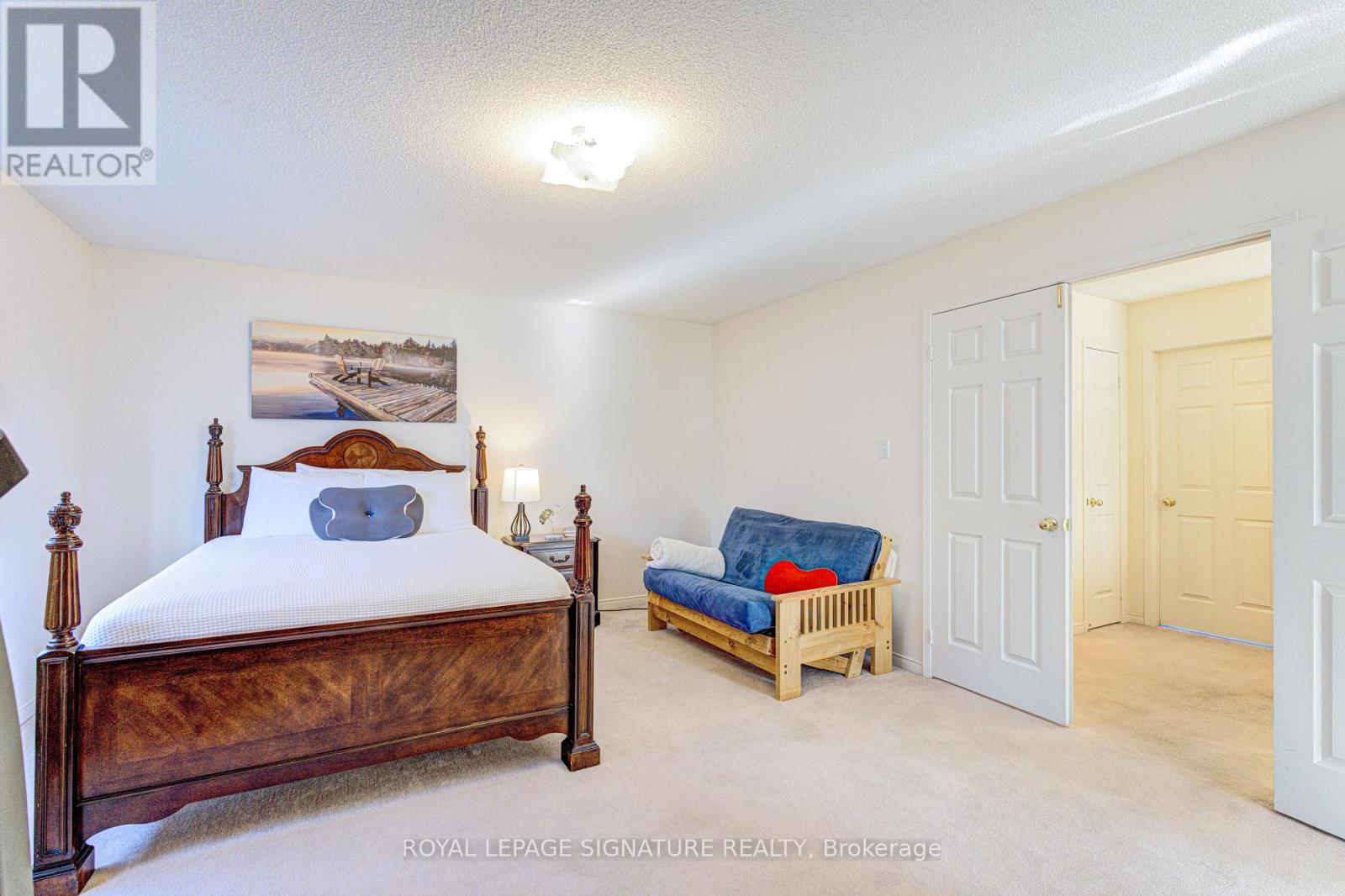 1019 Kennedy Circle, Milton, Ontario  L9T 5S4 - Photo 38 - W12983100