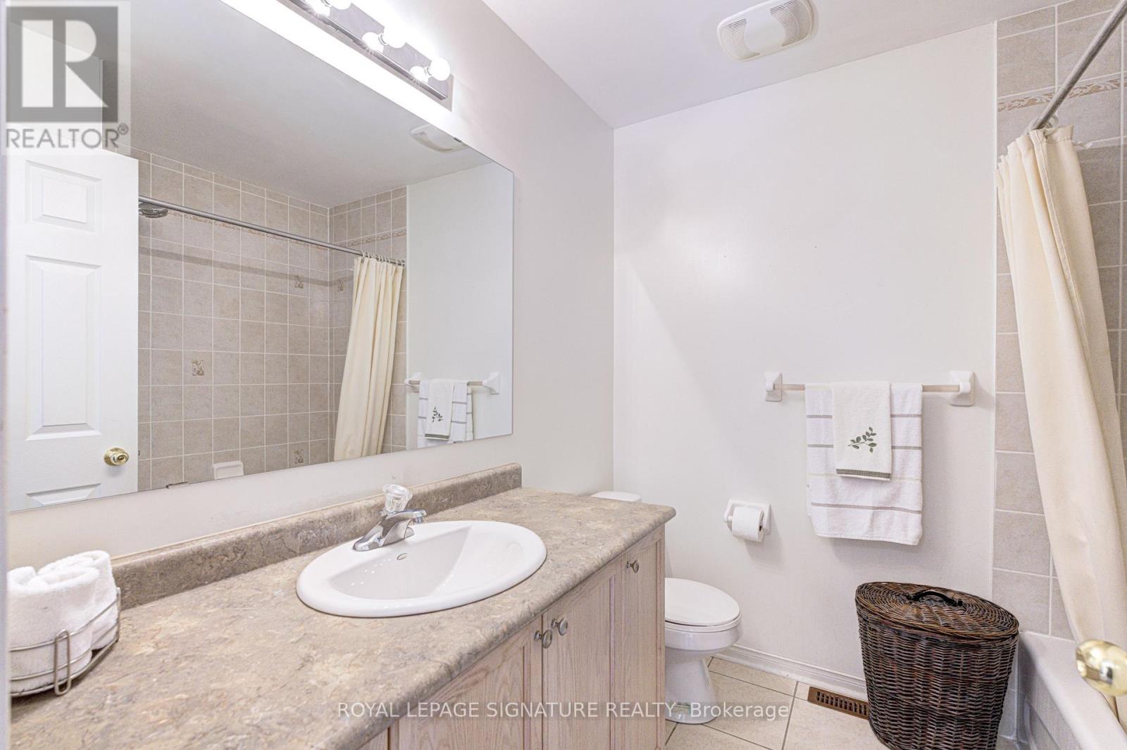 1019 Kennedy Circle, Milton, Ontario  L9T 5S4 - Photo 45 - W12983100