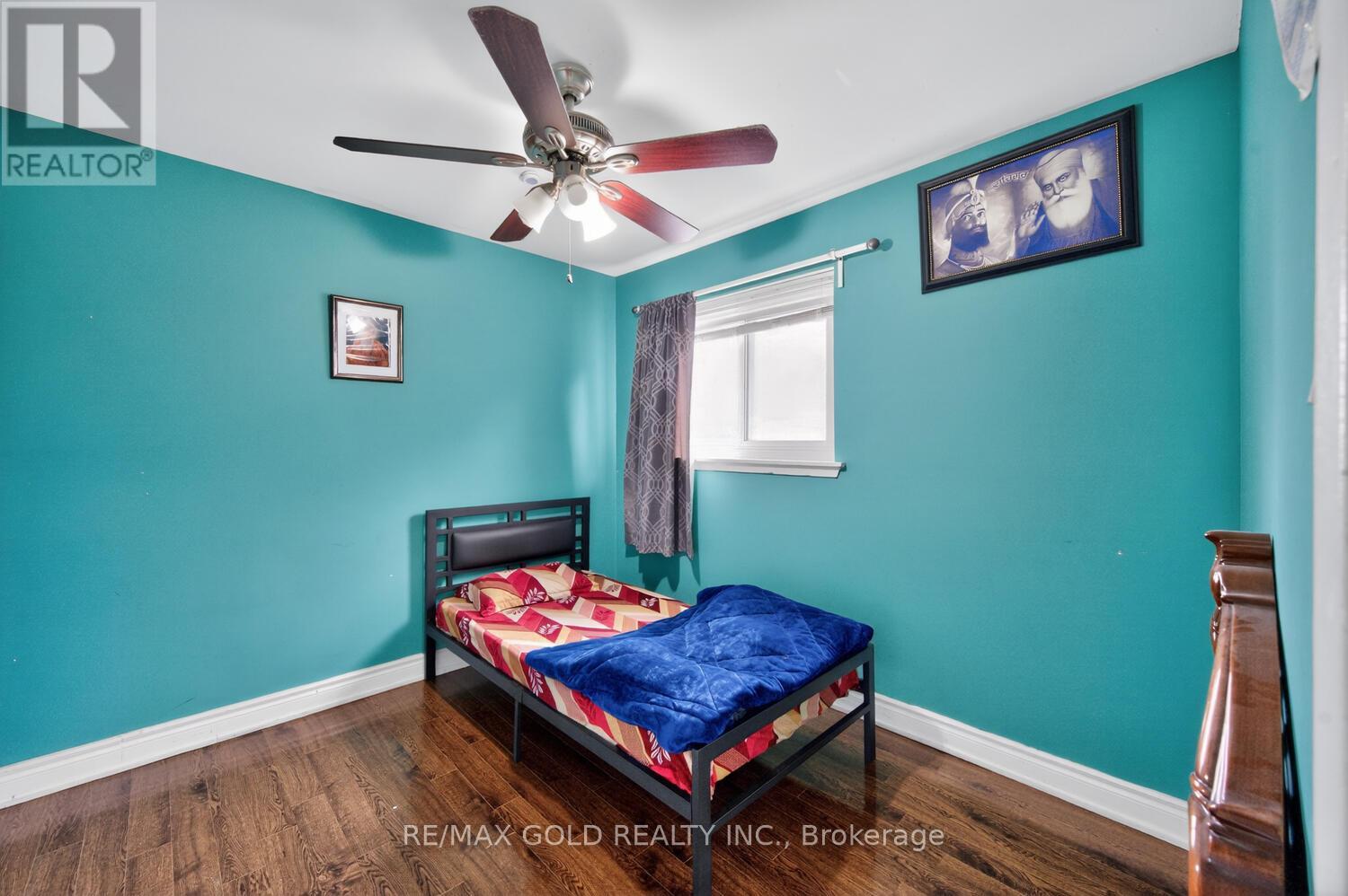 3031 Lafontaine Road, Mississauga, Ontario  L4T 1Z4 - Photo 25 - W12983492