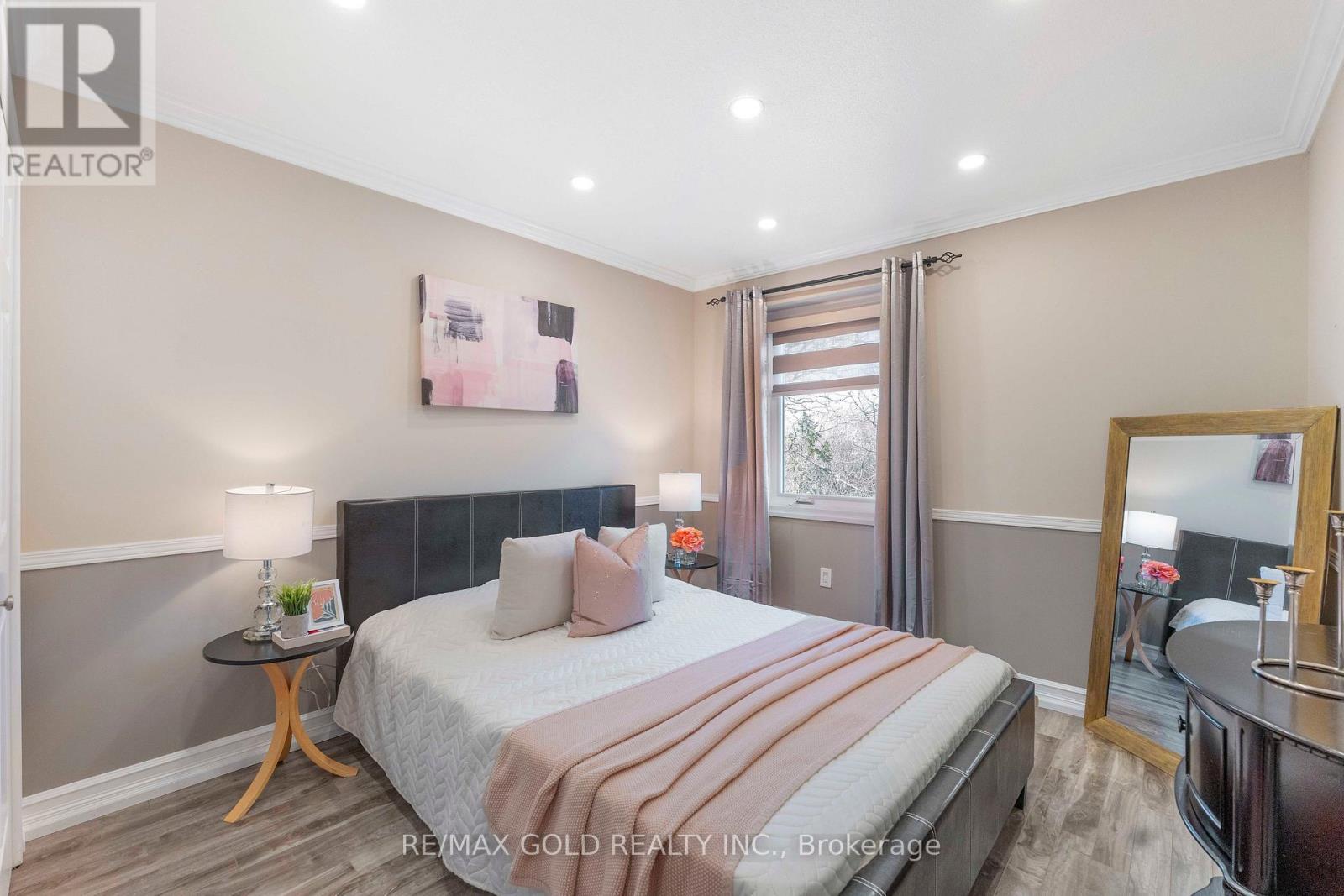 4187 Trellis Crescent, Mississauga, Ontario  L5L 2M1 - Photo 16 - W12983516