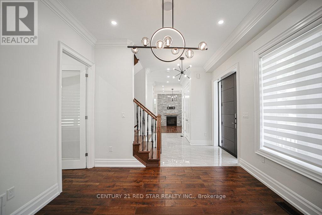 164 Elmhurst Drive, Toronto, Ontario  M9W 2K6 - Photo 14 - W12983520