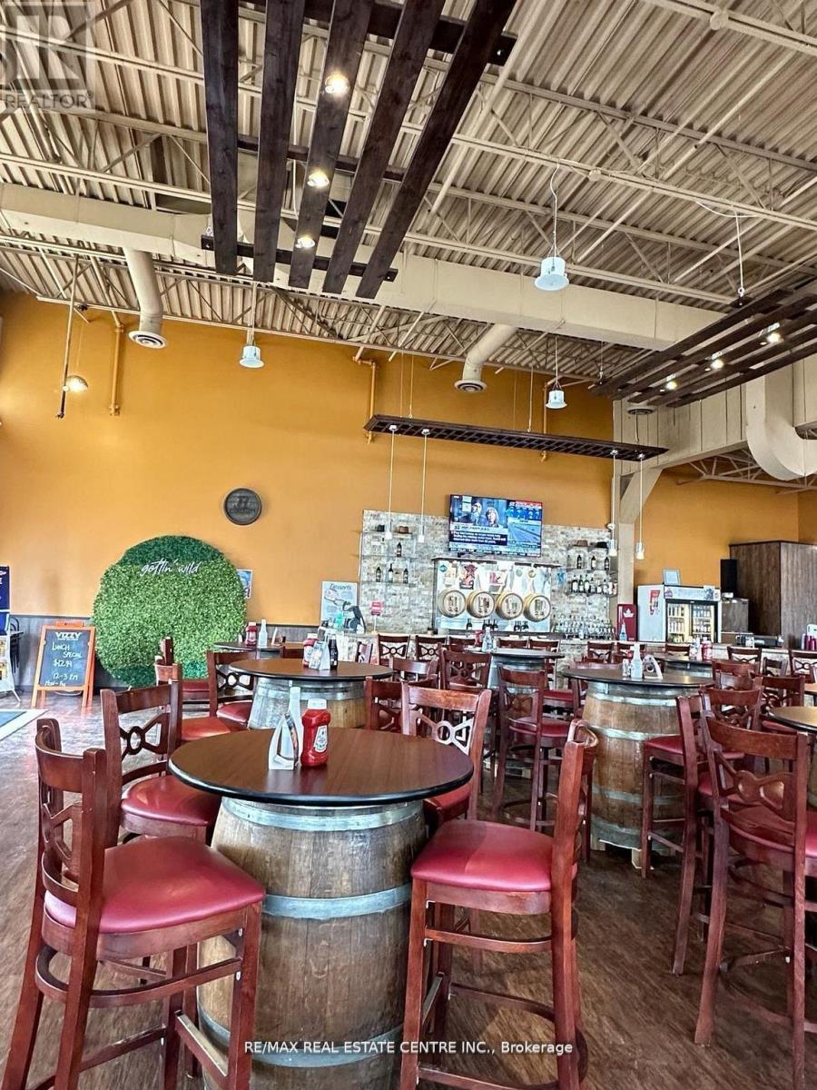 196 Mcewan Dr E Drive, Caledon, Ontario  L7E 2Y3 - Photo 10 - W12983538