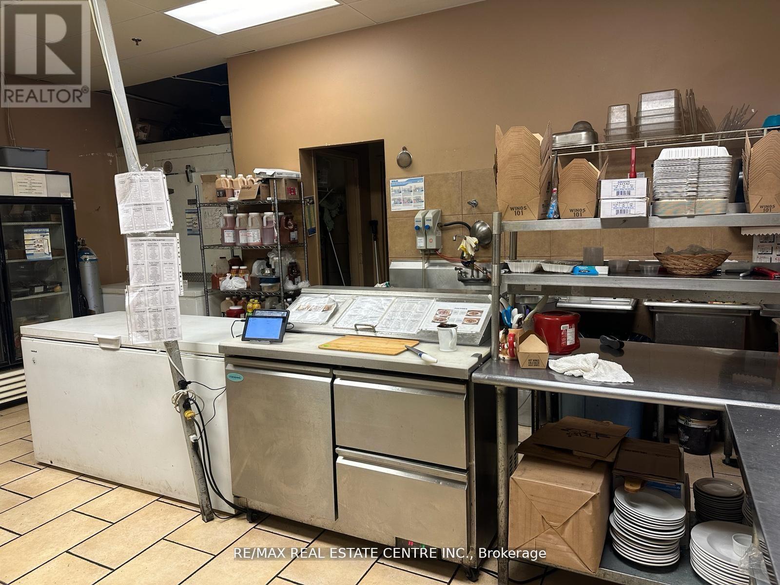 196 Mcewan Dr E Drive, Caledon, Ontario  L7E 2Y3 - Photo 16 - W12983538