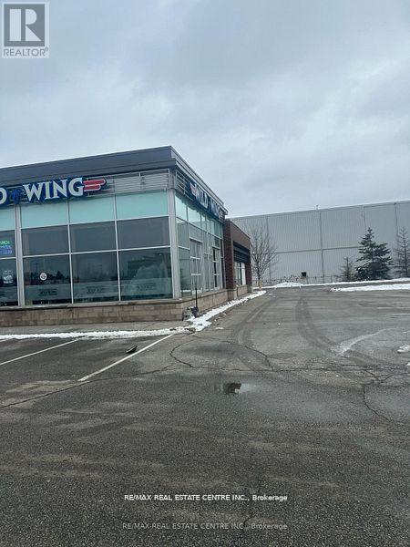 196 Mcewan Dr E Drive, Caledon, Ontario  L7E 2Y3 - Photo 3 - W12983538