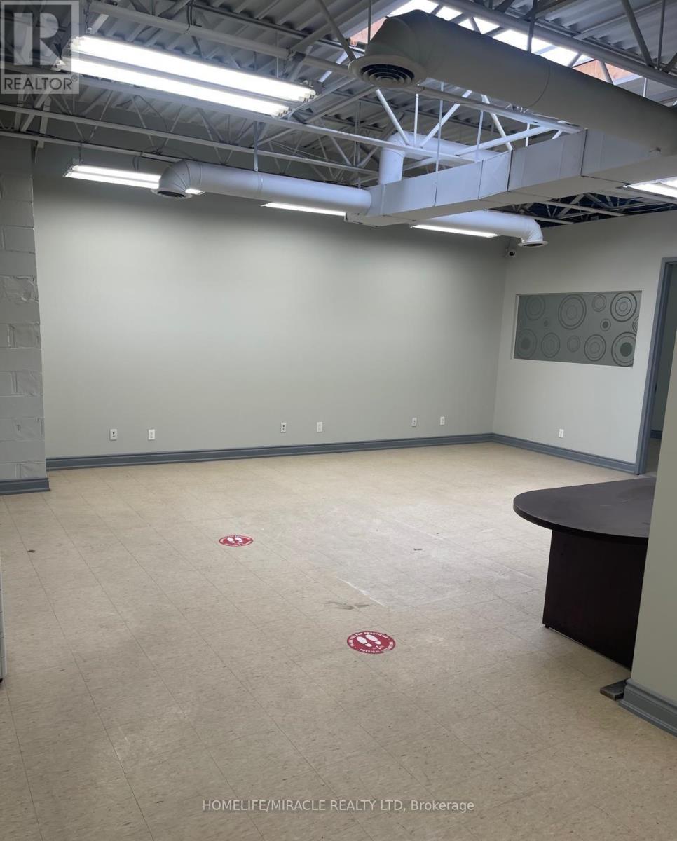 3 - 7195 Tranmere Drive, Mississauga, Ontario  L5S 1N4 - Photo 6 - W12983542