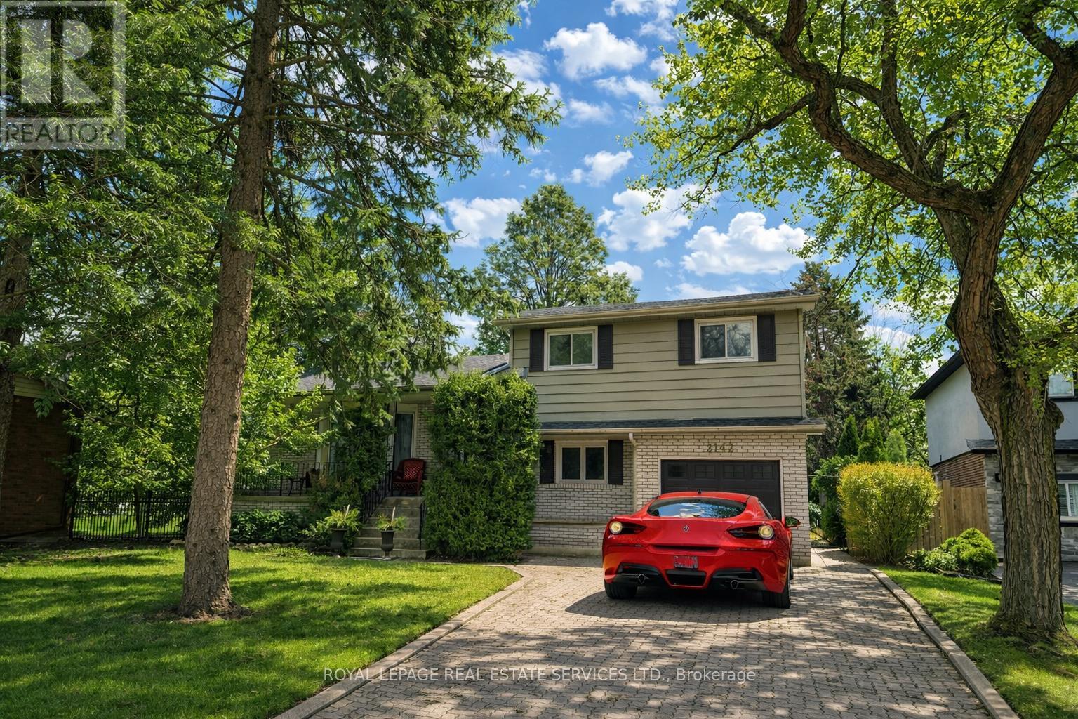 2142 HIXON STREET, Oakville, Ontario