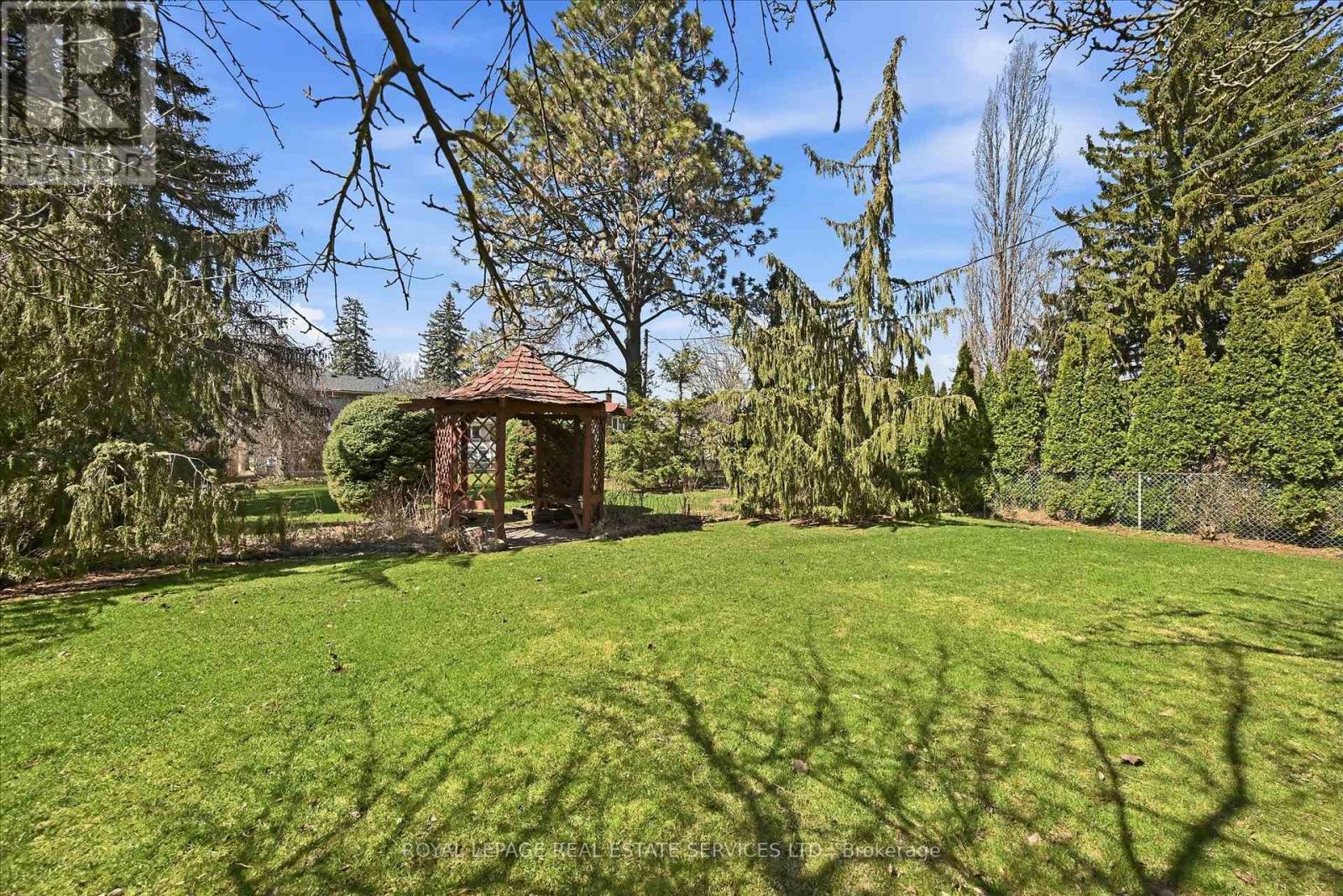 2142 Hixon Street, Oakville, Ontario  L6L 1T4 - Photo 49 - W12983584