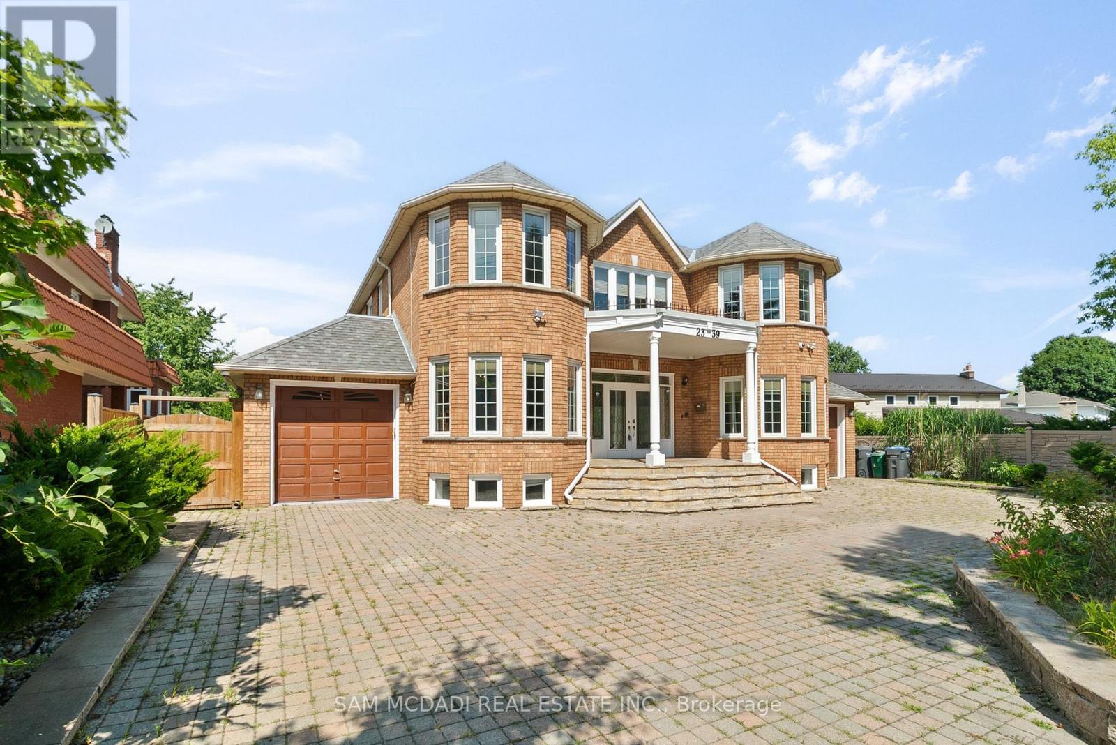 2339 Glengarry Road, Mississauga, Ontario  L5C 1Y1 - Photo 47 - W12983590