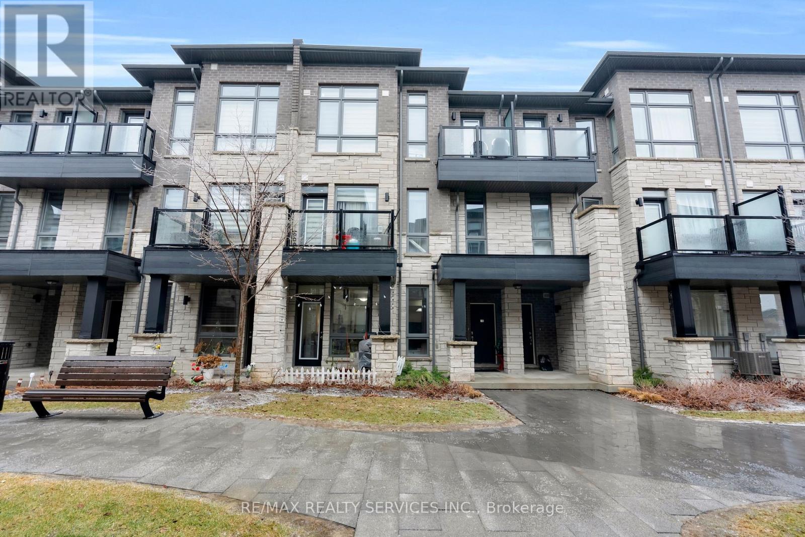 55 - 9450 The Gore Road, Brampton, Ontario  L6P 4P9 - Photo 4 - W12983600