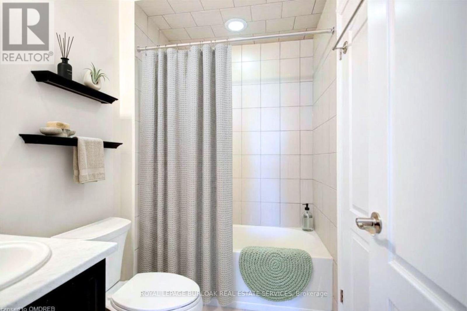 308 - 1360 Costigan Road, Milton, Ontario  L9T 0Y8 - Photo 7 - W12983616