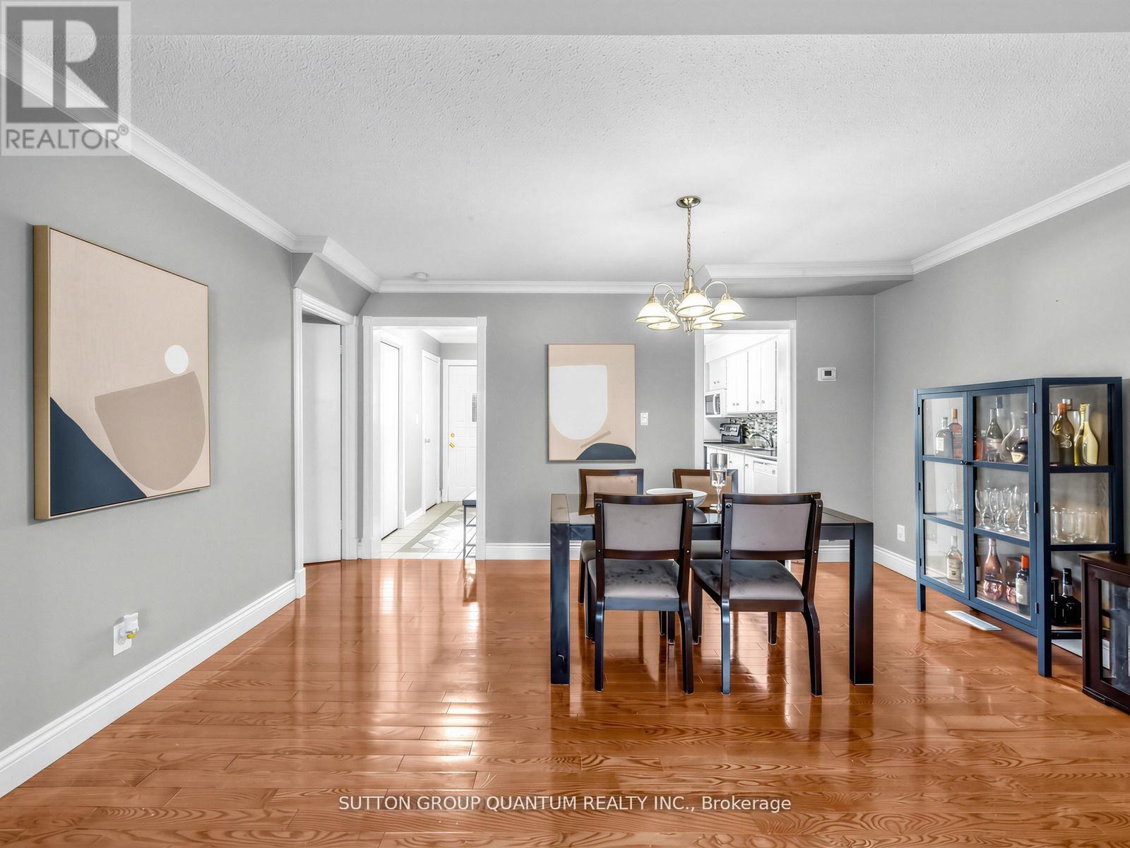 30 - 3665 Flamewood Drive, Mississauga, Ontario  L4Y 3P5 - Photo 12 - W12983618