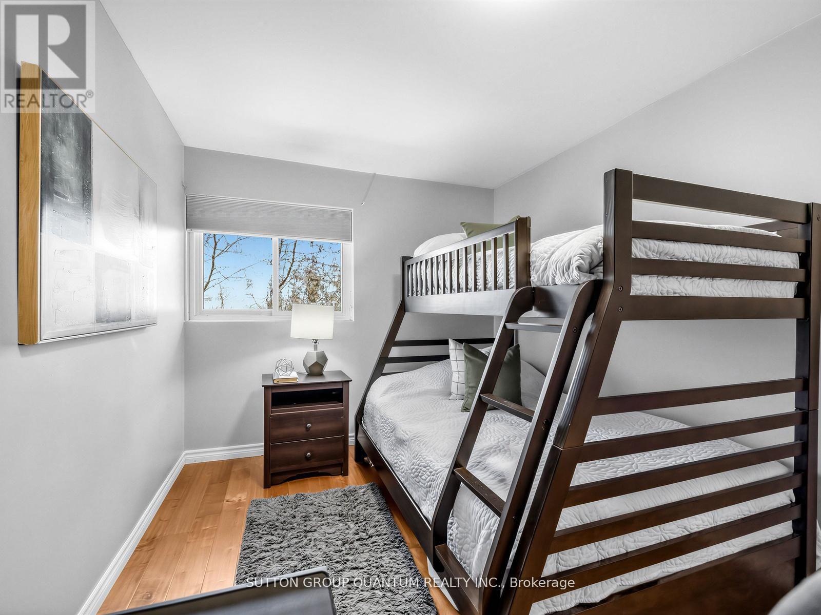 30 - 3665 Flamewood Drive, Mississauga, Ontario  L4Y 3P5 - Photo 22 - W12983618