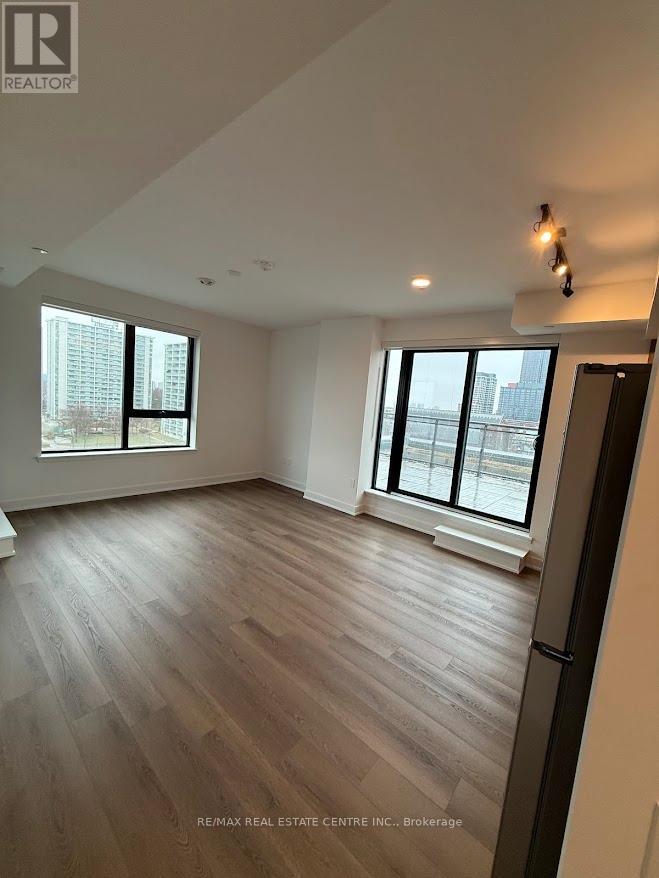 707 - 758 Dovercourt Road, Toronto, Ontario  M6H 0G7 - Photo 4 - W12983634