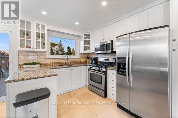 130 Carsbrooke Road, Toronto, Ontario  M9C 3C8 - Photo 16 - W12983640