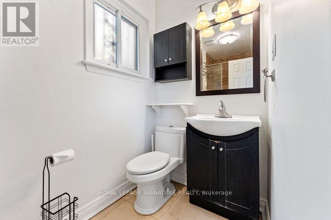 130 Carsbrooke Road, Toronto, Ontario  M9C 3C8 - Photo 20 - W12983640