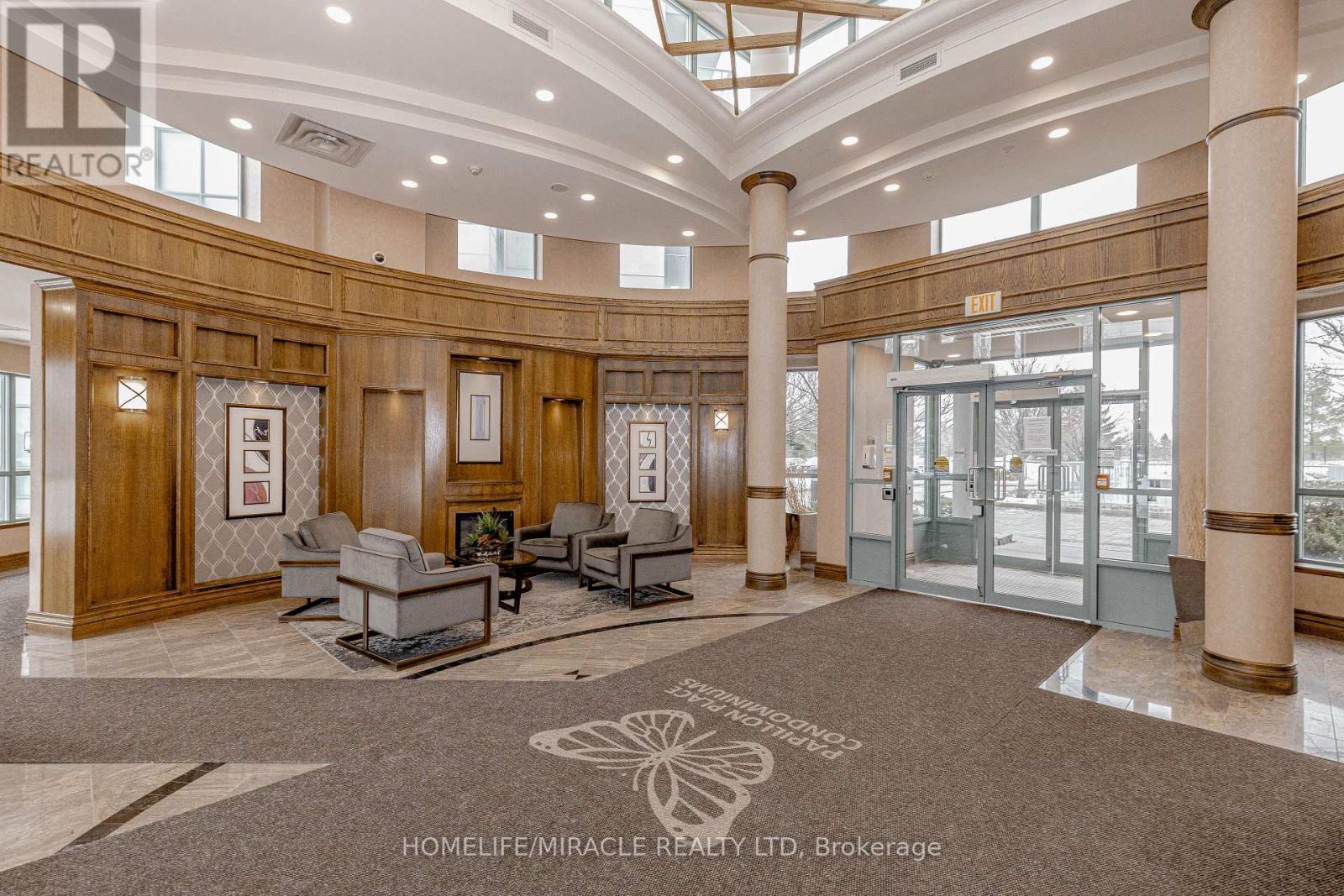 1403 - 4850 Glen Erin Drive, Mississauga, Ontario  L5M 7S1 - Photo 4 - W12983654