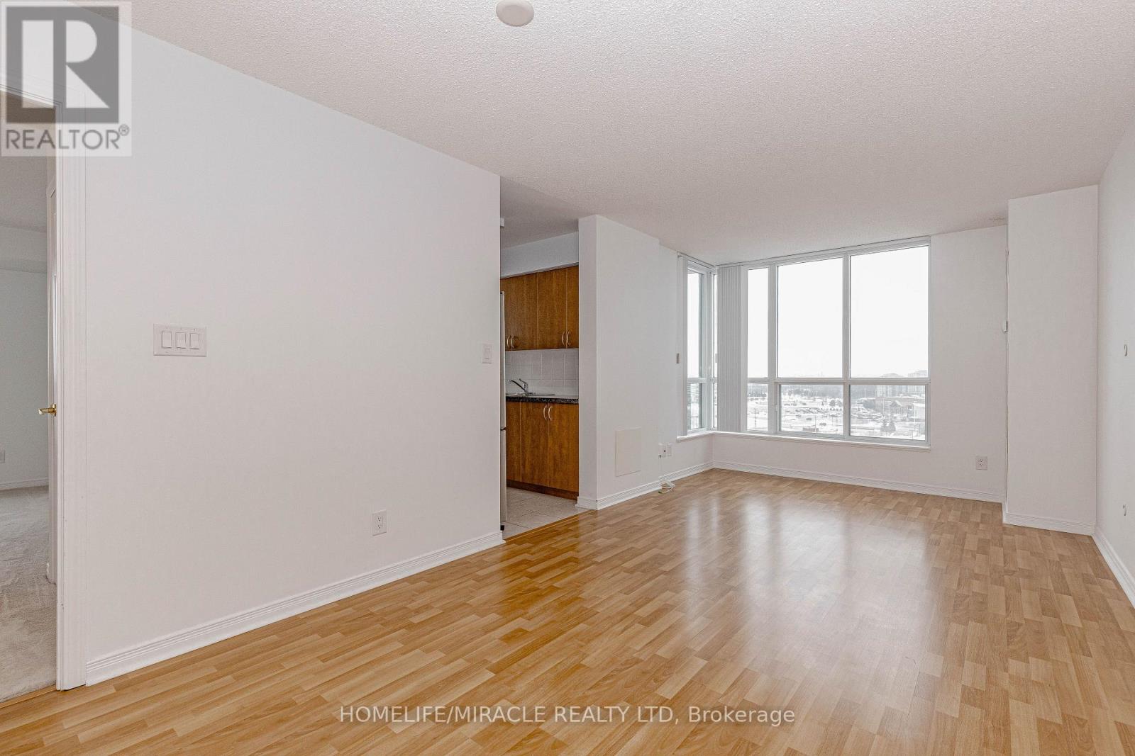 1403 - 4850 Glen Erin Drive, Mississauga, Ontario  L5M 7S1 - Photo 7 - W12983654