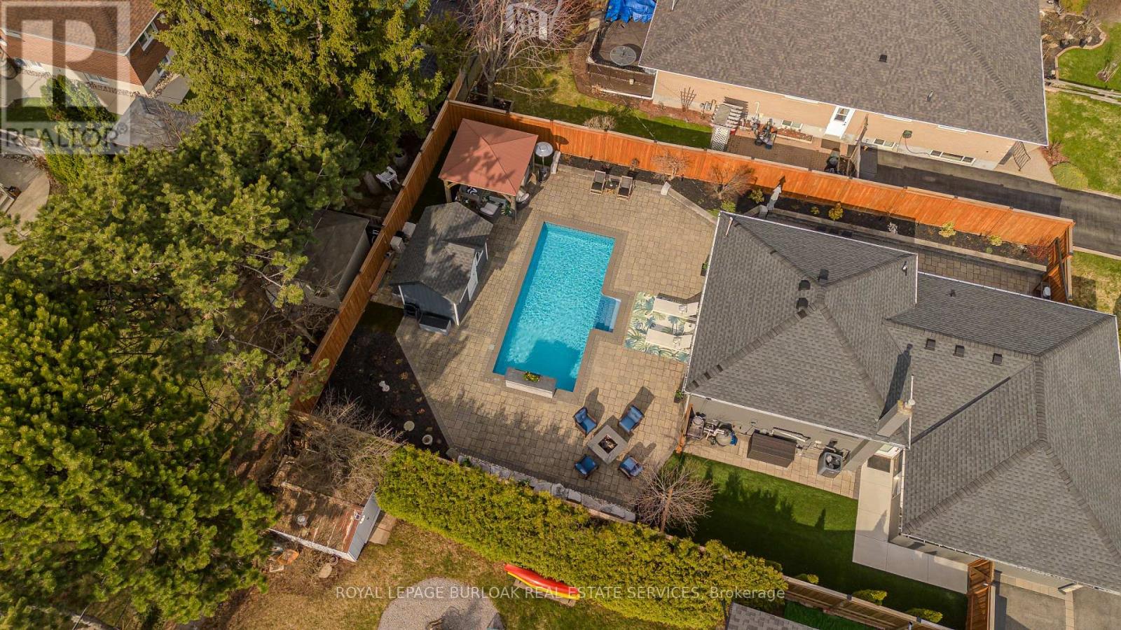 1375 Langdale Crescent, Oakville, Ontario  L6H 2K7 - Photo 37 - W12983666