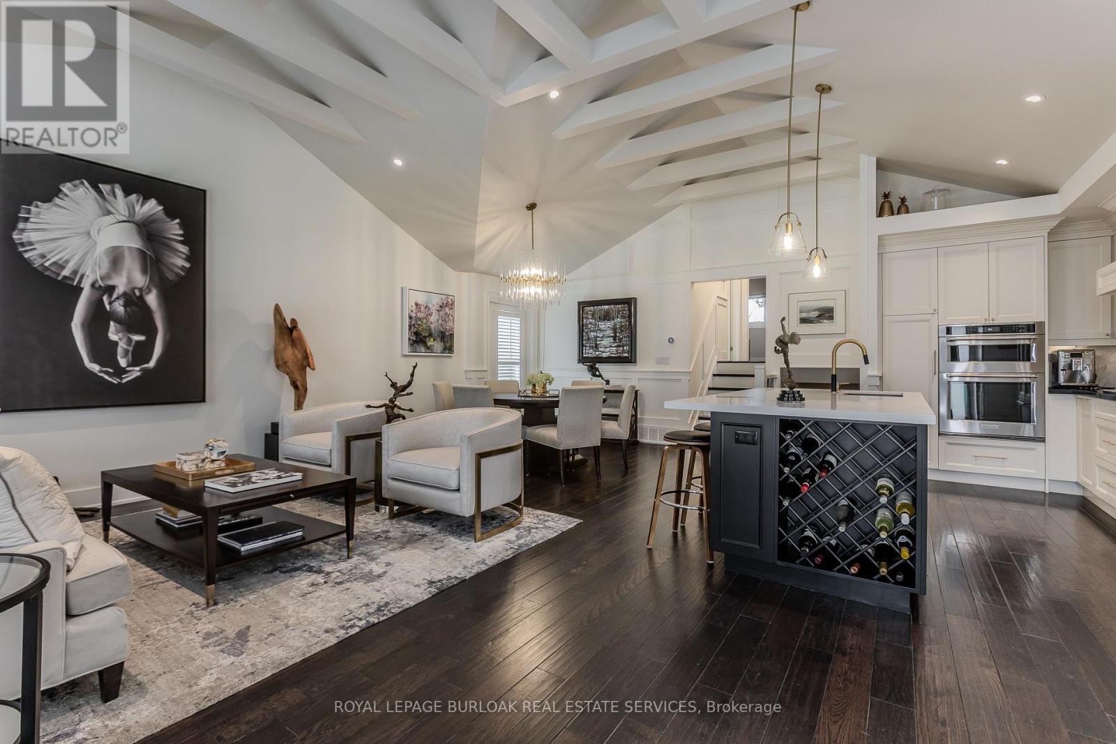 1375 Langdale Crescent, Oakville, Ontario  L6H 2K7 - Photo 8 - W12983666