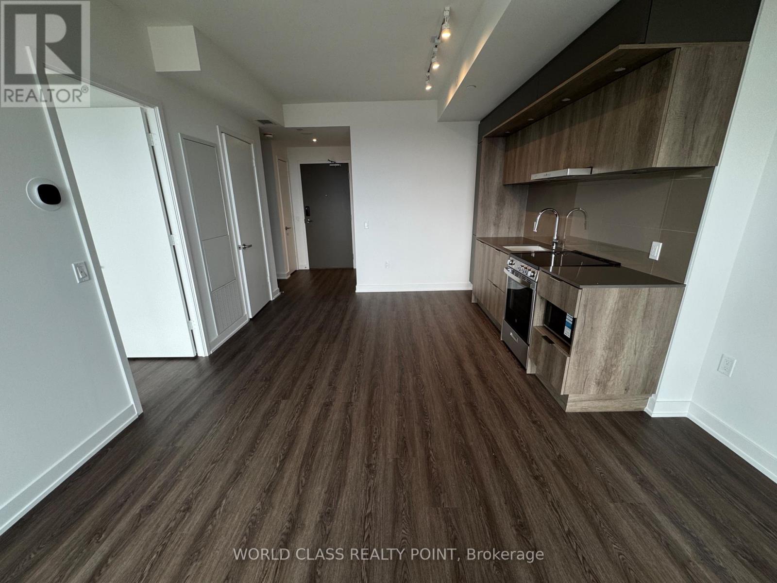 1109 - 448 Burnhamthorpe Road W, Mississauga, Ontario  L5B 0R4 - Photo 21 - W12983706