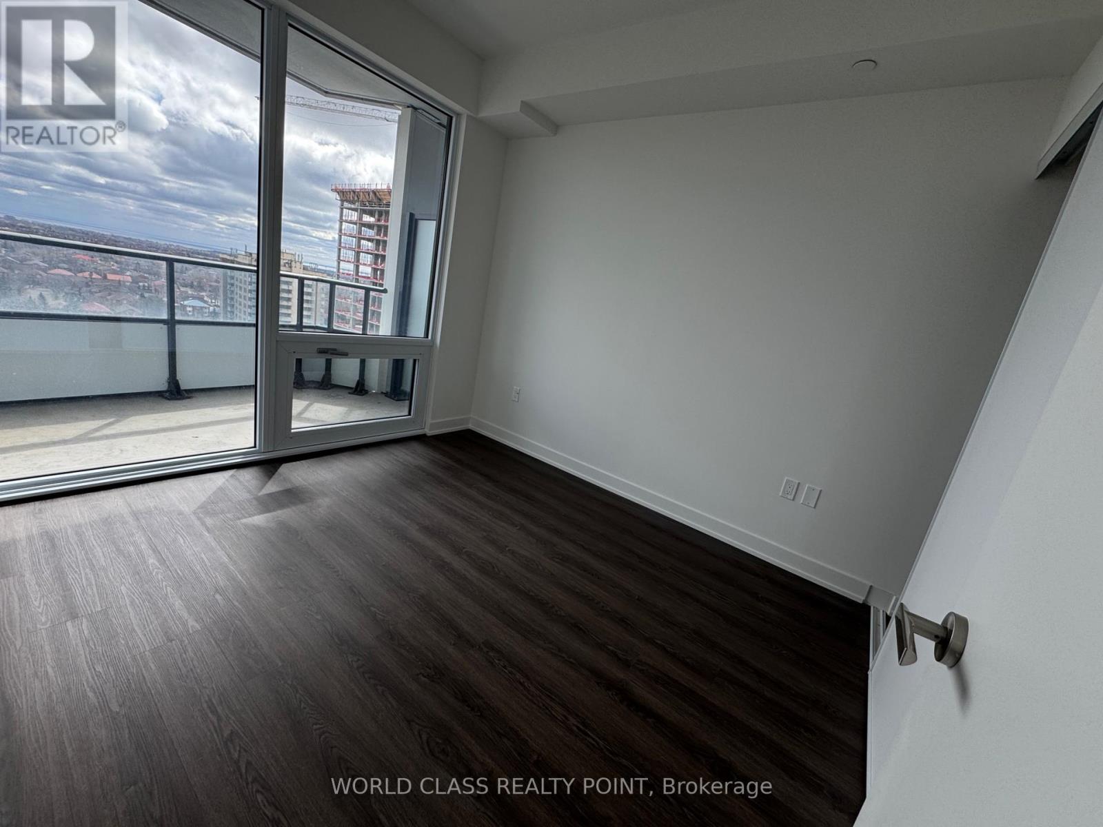 1109 - 448 Burnhamthorpe Road W, Mississauga, Ontario  L5B 0R4 - Photo 22 - W12983706