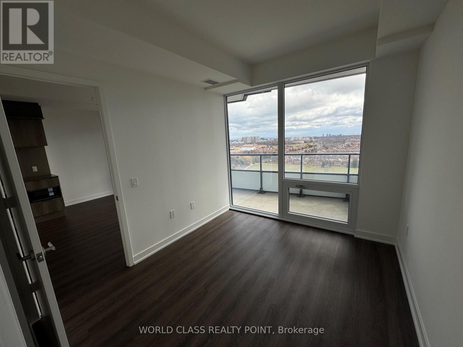 1109 - 448 Burnhamthorpe Road W, Mississauga, Ontario  L5B 0R4 - Photo 25 - W12983706