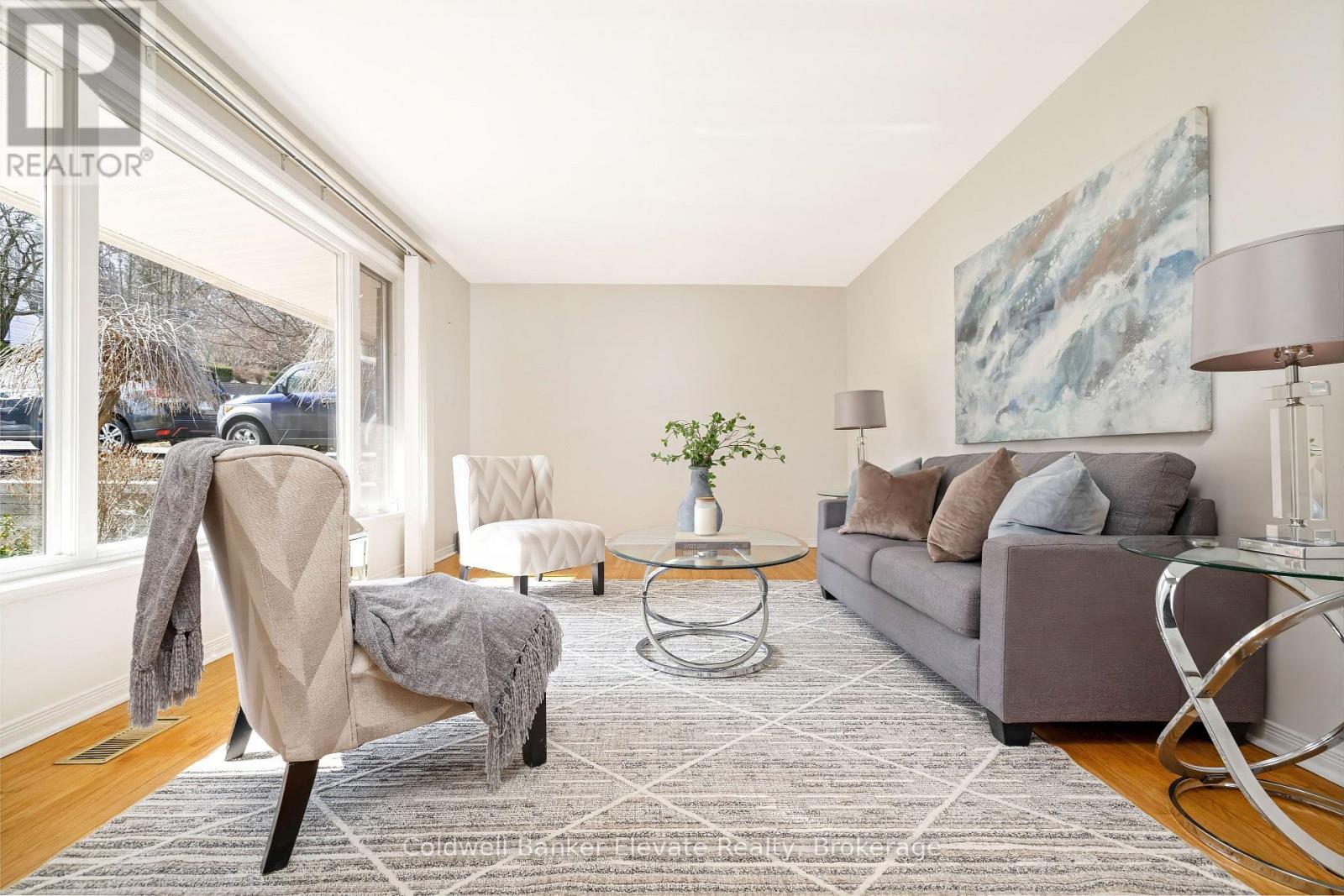 65 John Street, Halton Hills, Ontario L7G 2J9 - Photo 11 - W12983716