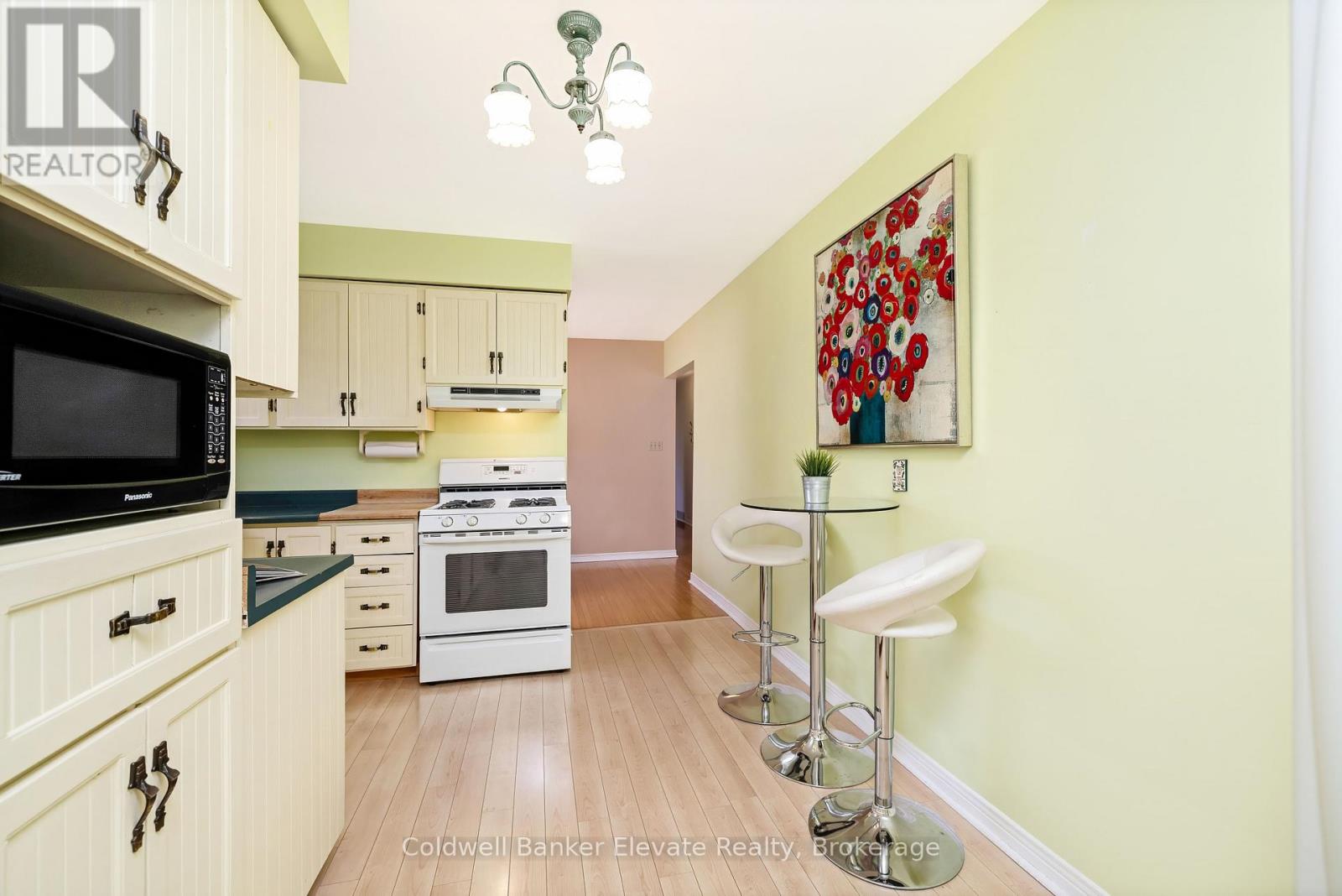 65 John Street, Halton Hills, Ontario L7G 2J9 - Photo 17 - W12983716