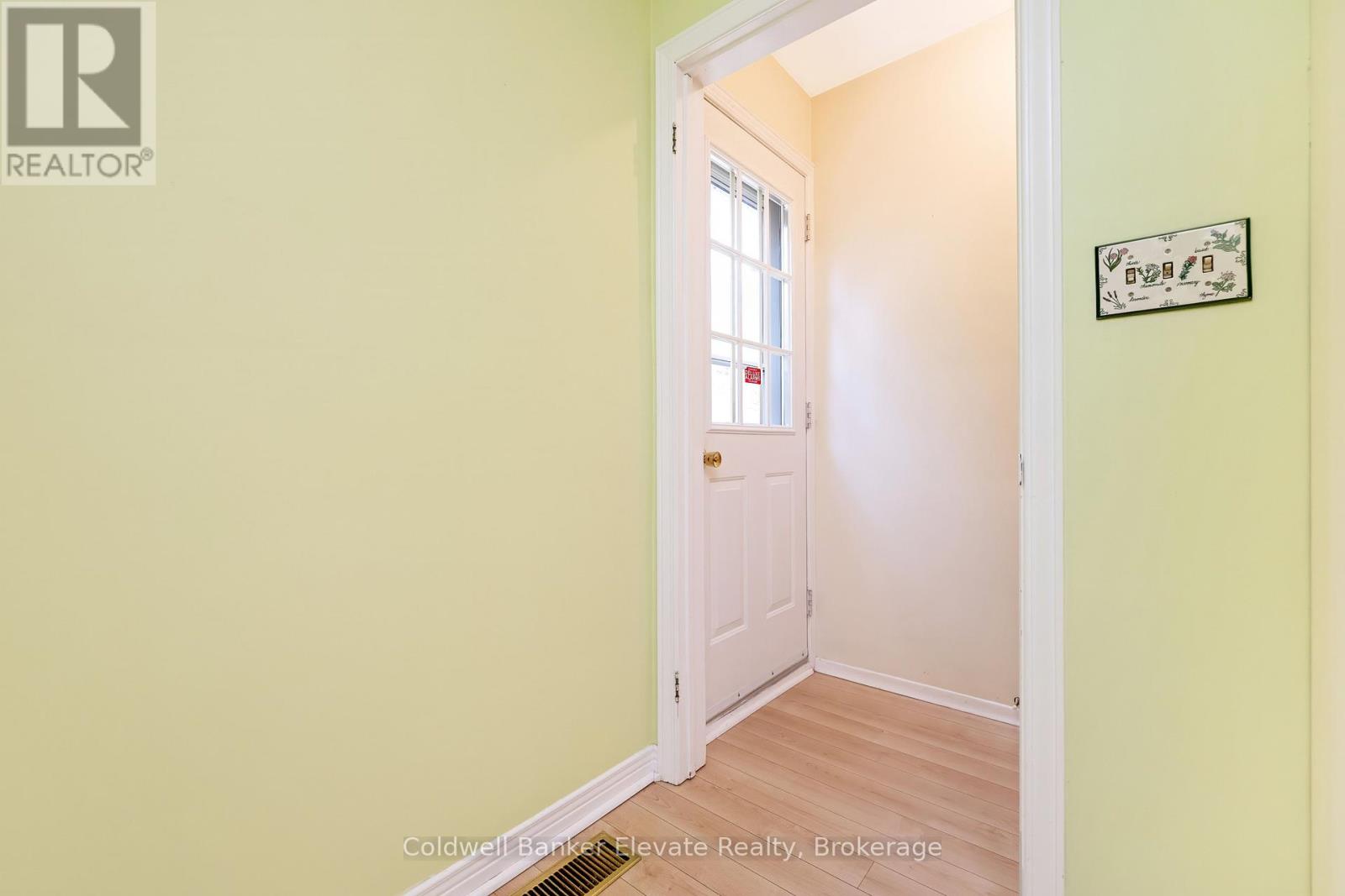 65 John Street, Halton Hills, Ontario L7G 2J9 - Photo 19 - W12983716