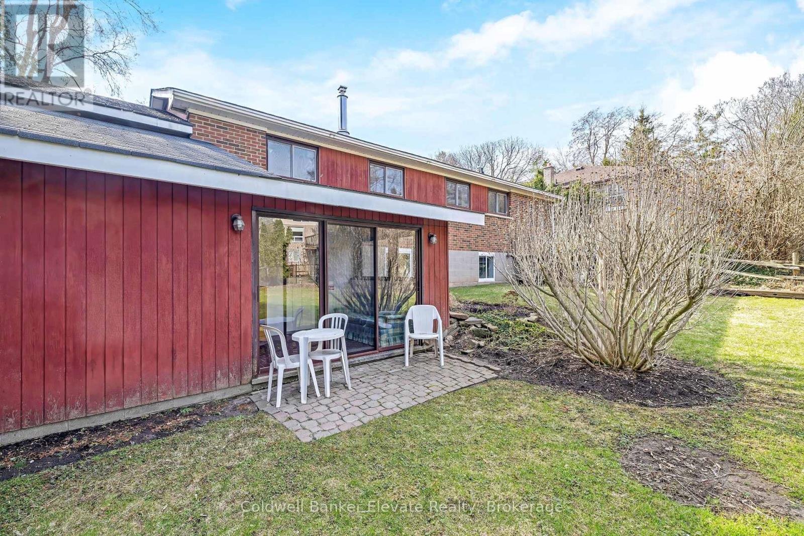 65 John Street, Halton Hills, Ontario L7G 2J9 - Photo 33 - W12983716