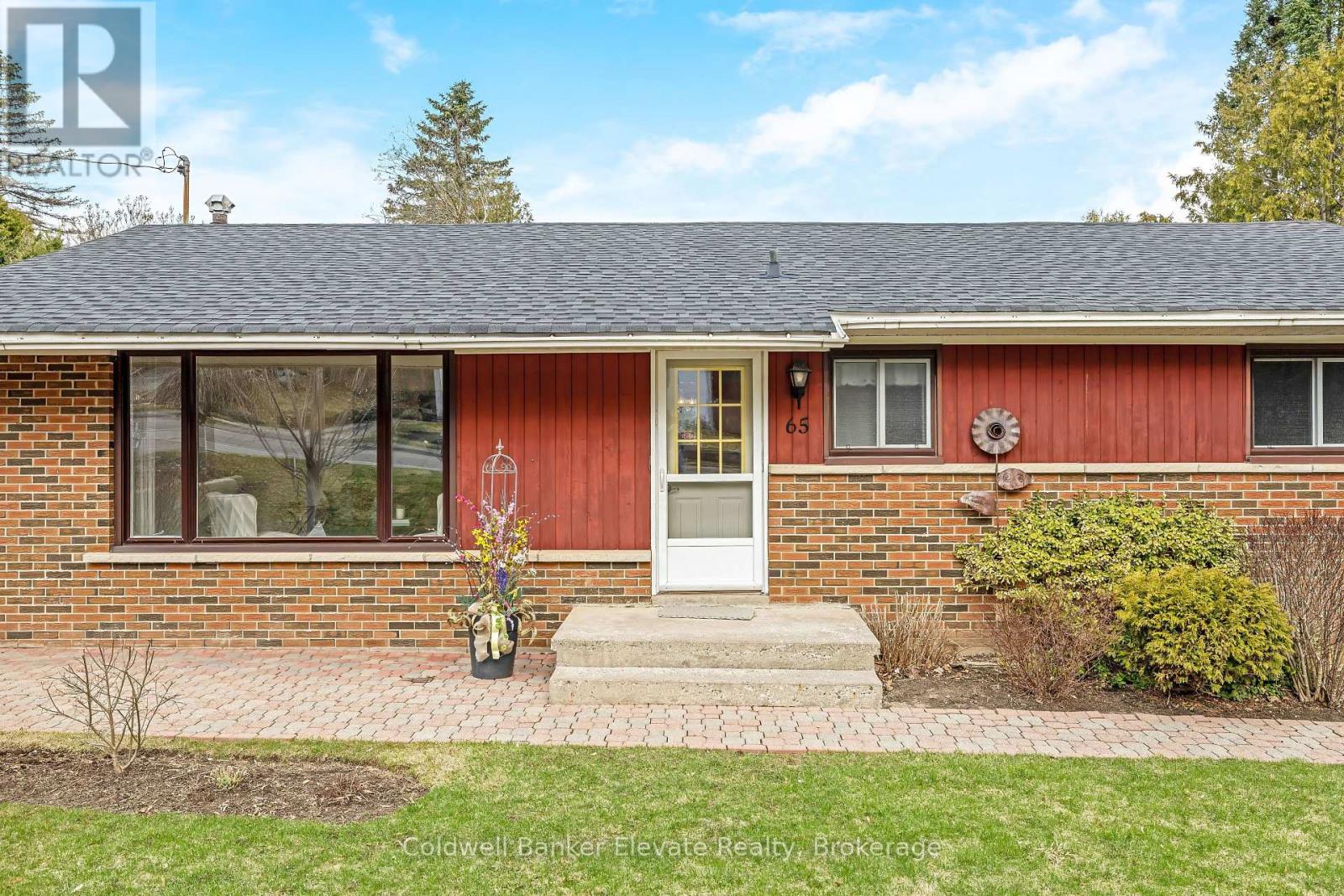 65 John Street, Halton Hills, Ontario L7G 2J9 - Photo 6 - W12983716