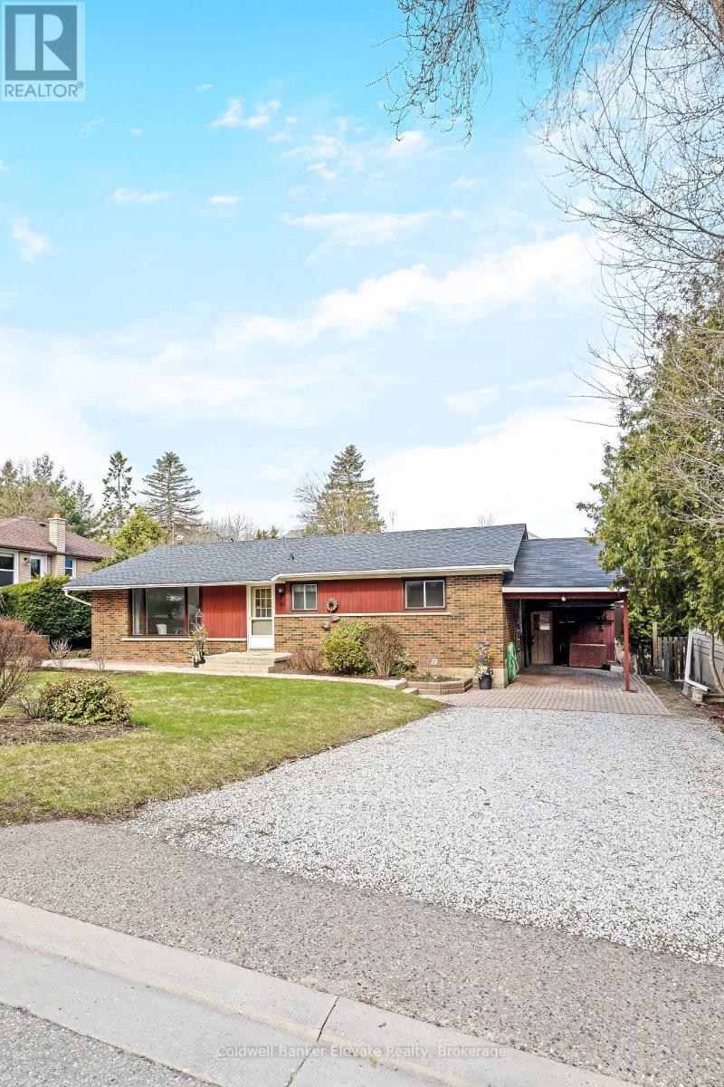 65 John Street, Halton Hills, Ontario L7G 2J9 - Photo 7 - W12983716