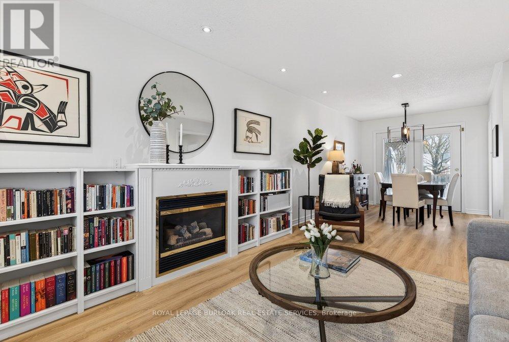 578 Holly Hill Crescent, Burlington, Ontario  L7L 3Z7 - Photo 10 - W12983720