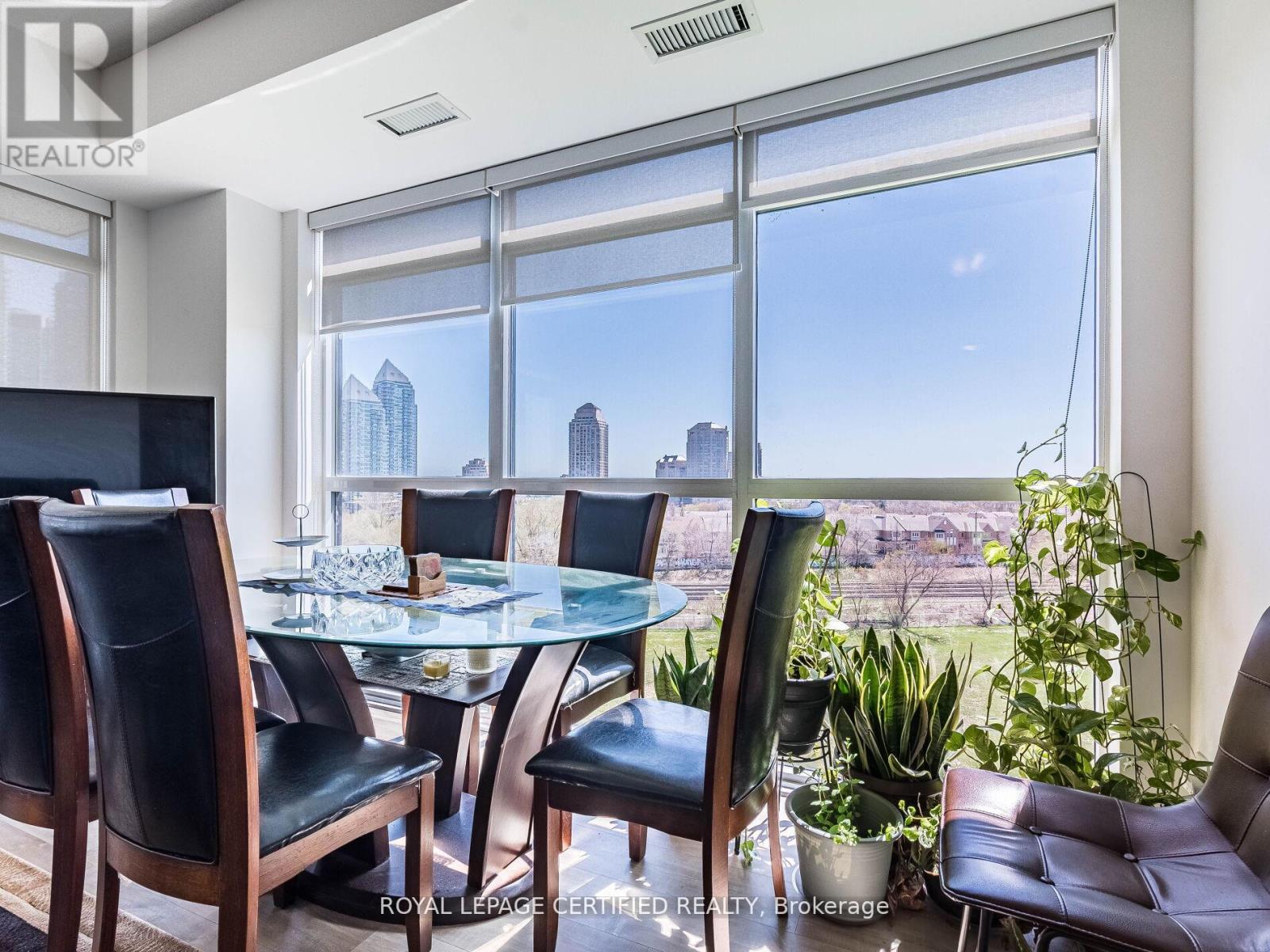 715 - 251 Manitoba Street, Toronto, Ontario  M8Y 0C7 - Photo 15 - W12983722