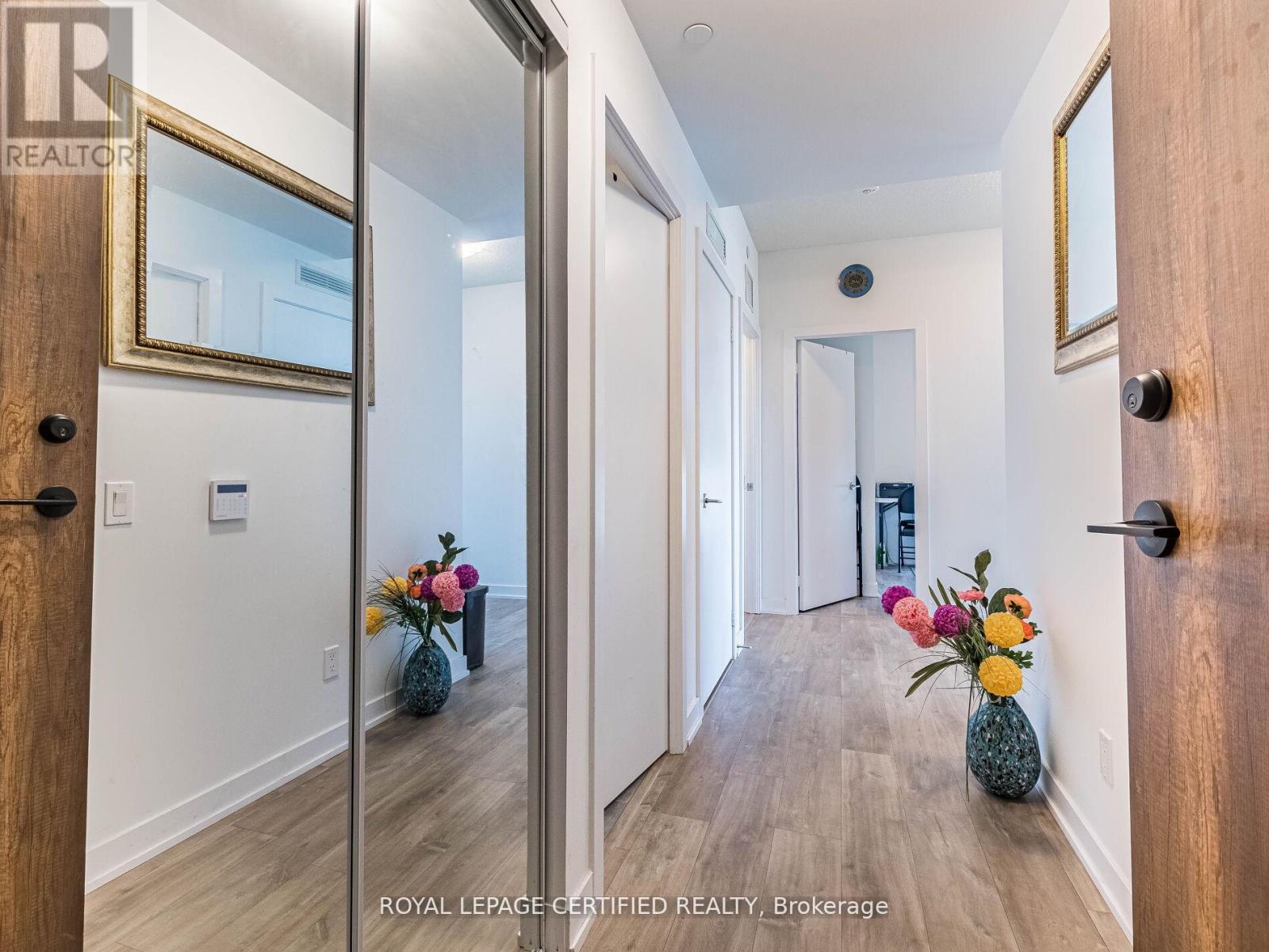 715 - 251 Manitoba Street, Toronto, Ontario  M8Y 0C7 - Photo 27 - W12983722