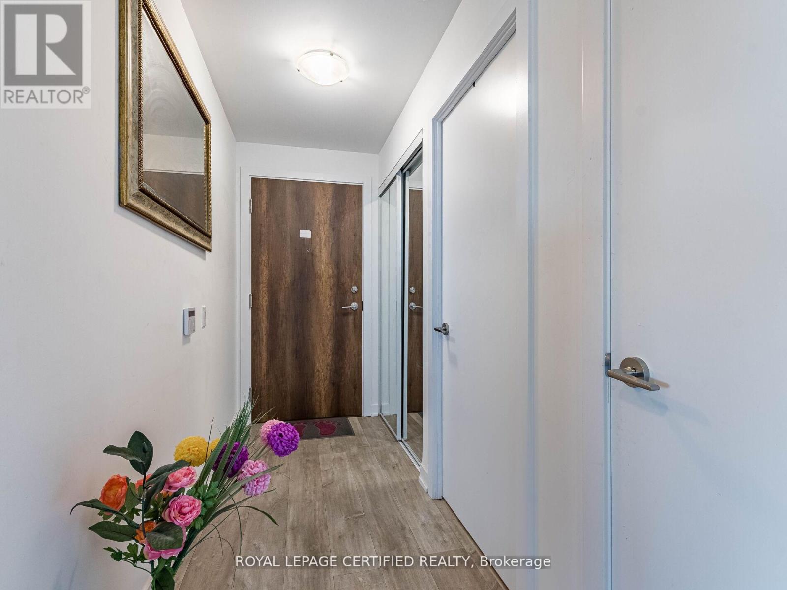 715 - 251 Manitoba Street, Toronto, Ontario  M8Y 0C7 - Photo 37 - W12983722