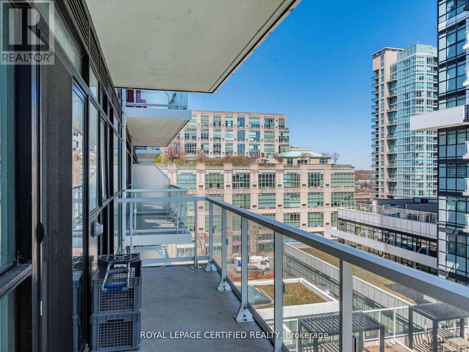 715 - 251 Manitoba Street, Toronto, Ontario  M8Y 0C7 - Photo 46 - W12983722