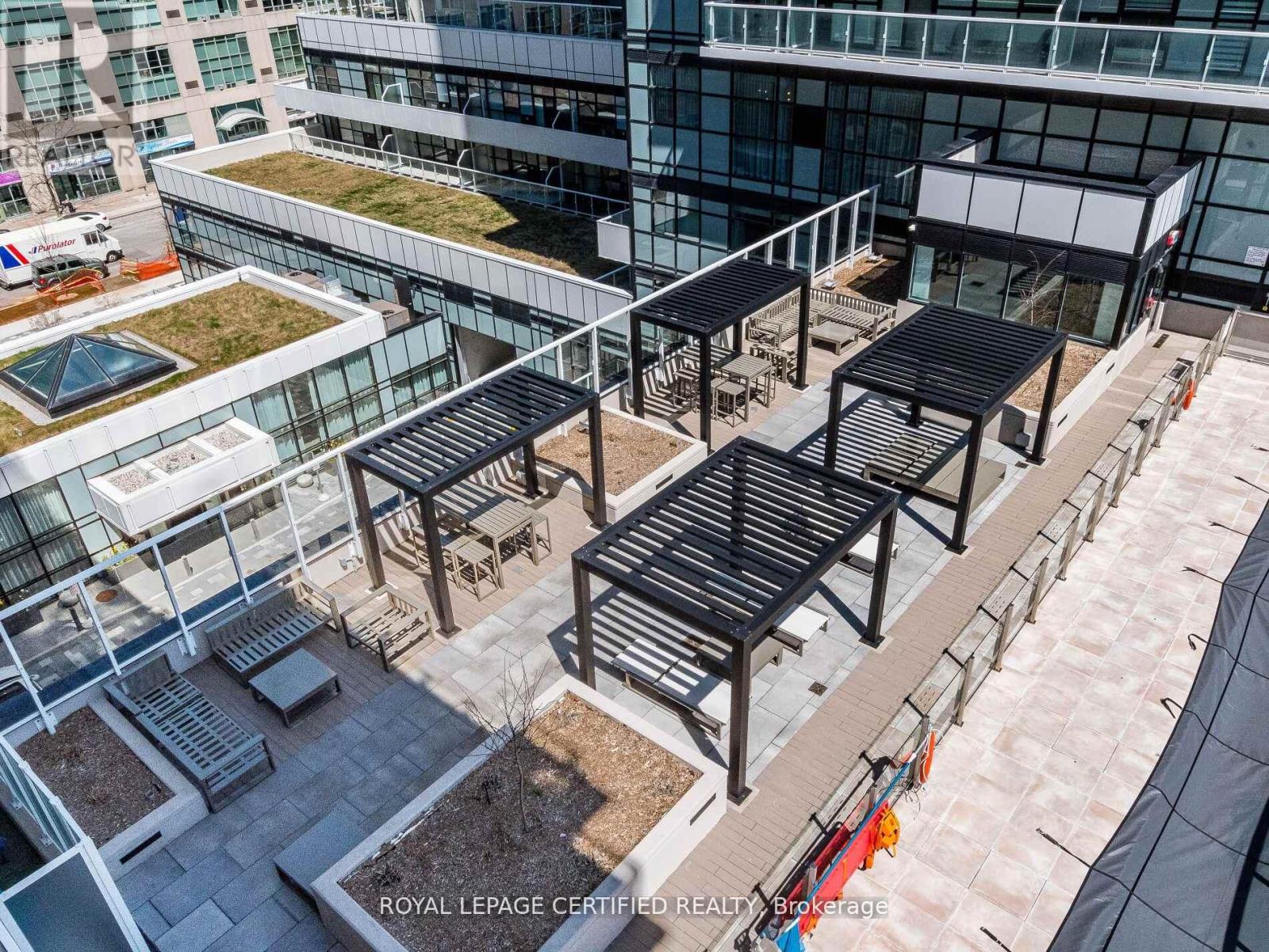 715 - 251 Manitoba Street, Toronto, Ontario  M8Y 0C7 - Photo 6 - W12983722