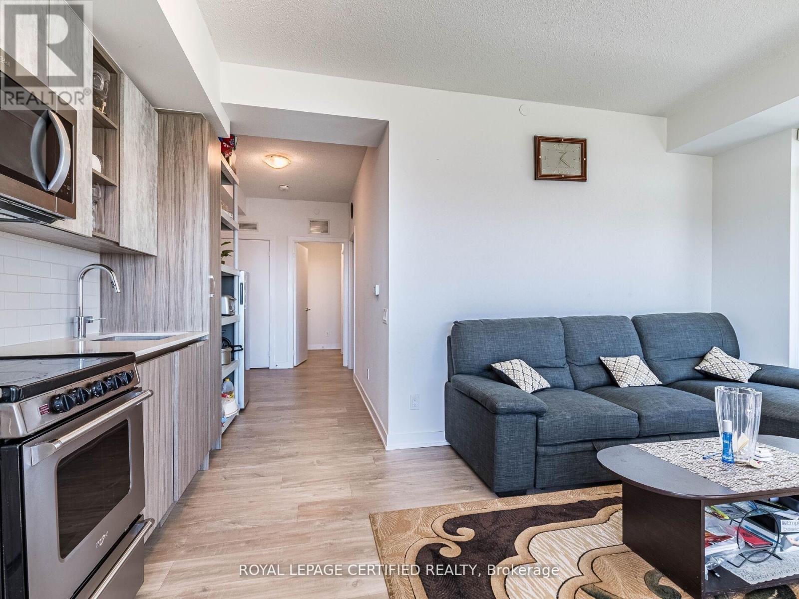 715 - 251 Manitoba Street, Toronto, Ontario  M8Y 0C7 - Photo 8 - W12983722