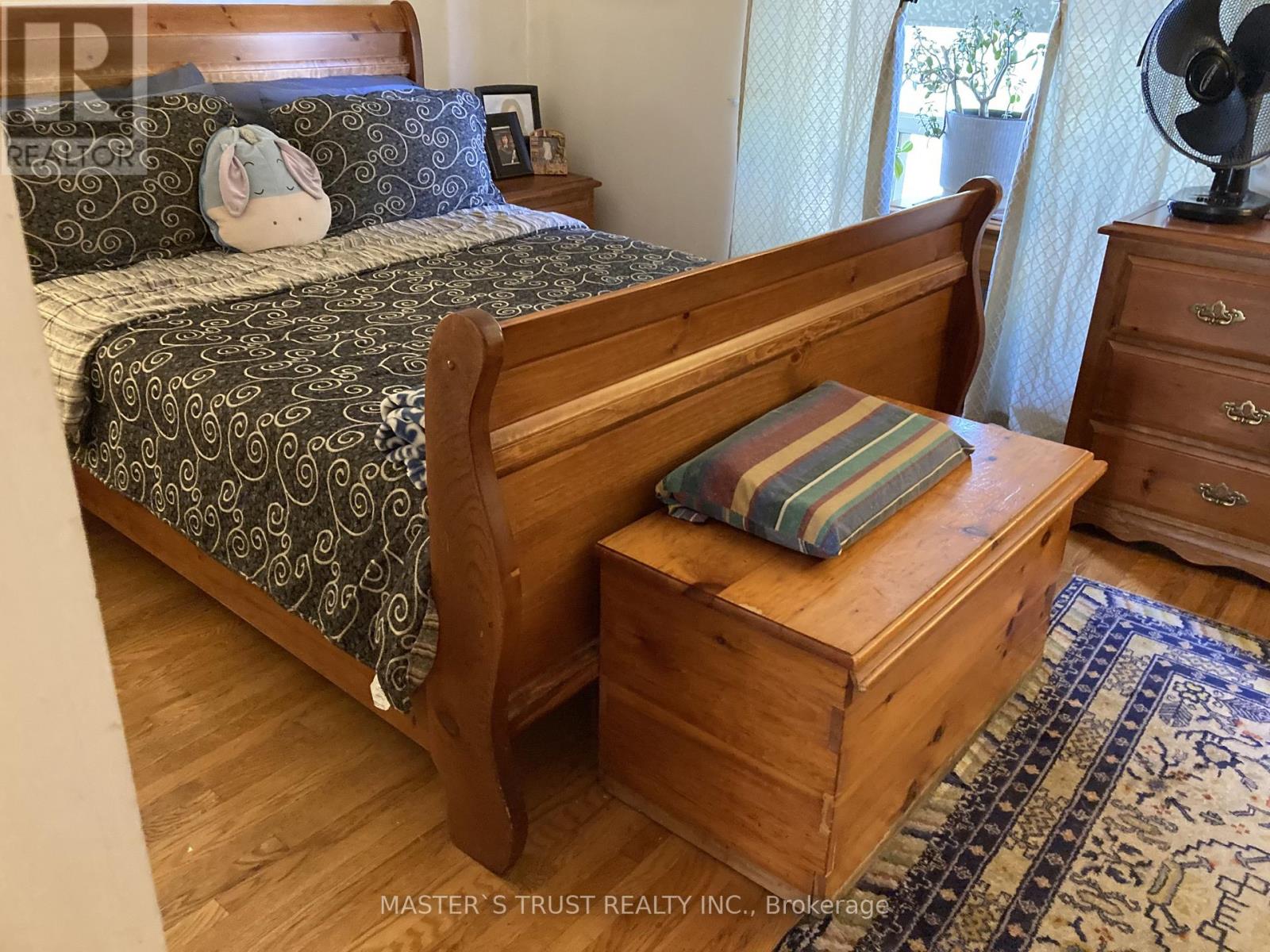 72 - 246 John Garland Boulevard, Toronto, Ontario M9V 1N8 - Photo 5 - W12983750