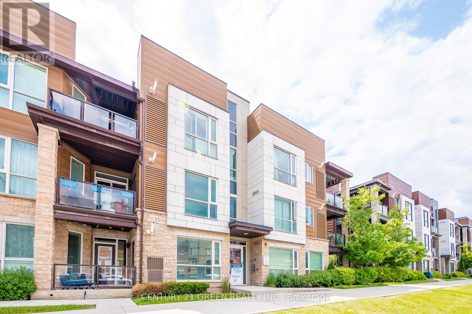 306 - 2370 Khalsa Gate, Oakville, Ontario  L6M 1P5 - Photo 4 - W12983780