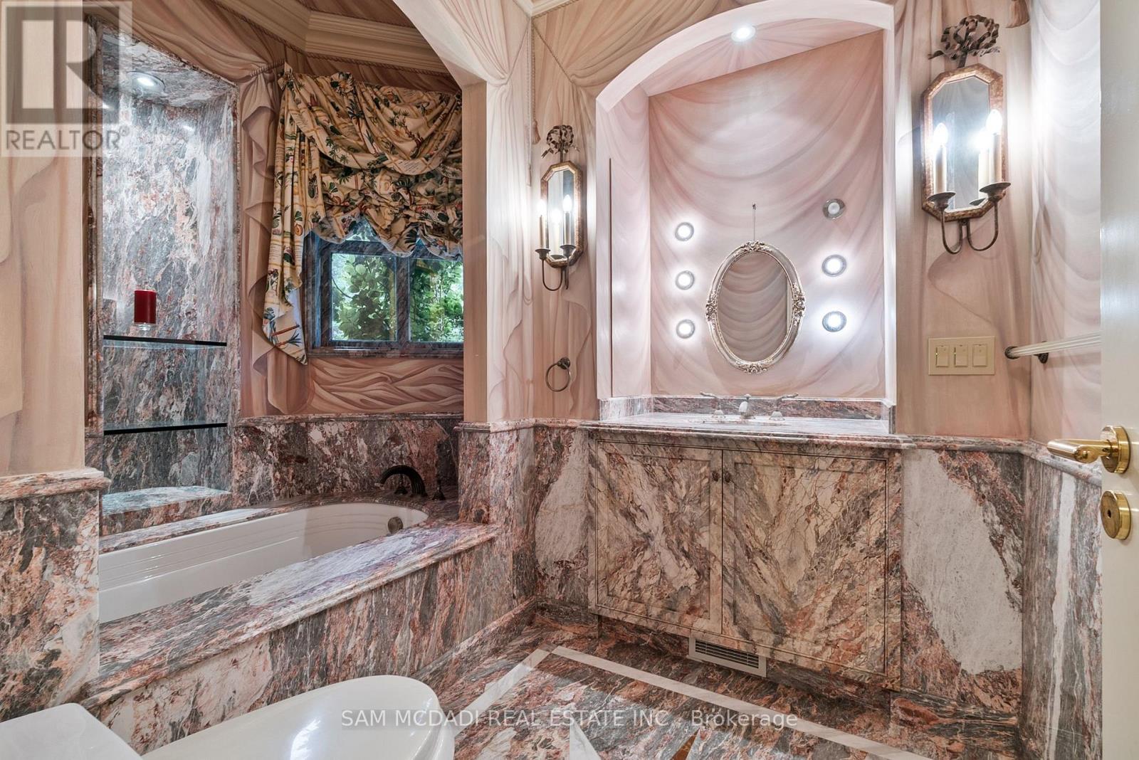 9 Flaherty Lane, Caledon, Ontario  L7K 2P2 - Photo 25 - W12983798