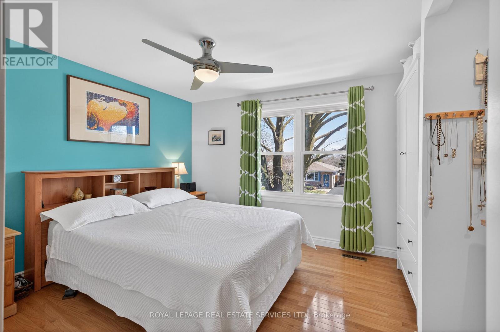 141 Oakdale Drive, Oakville, Ontario  L6H 1J4 - Photo 25 - W12983852