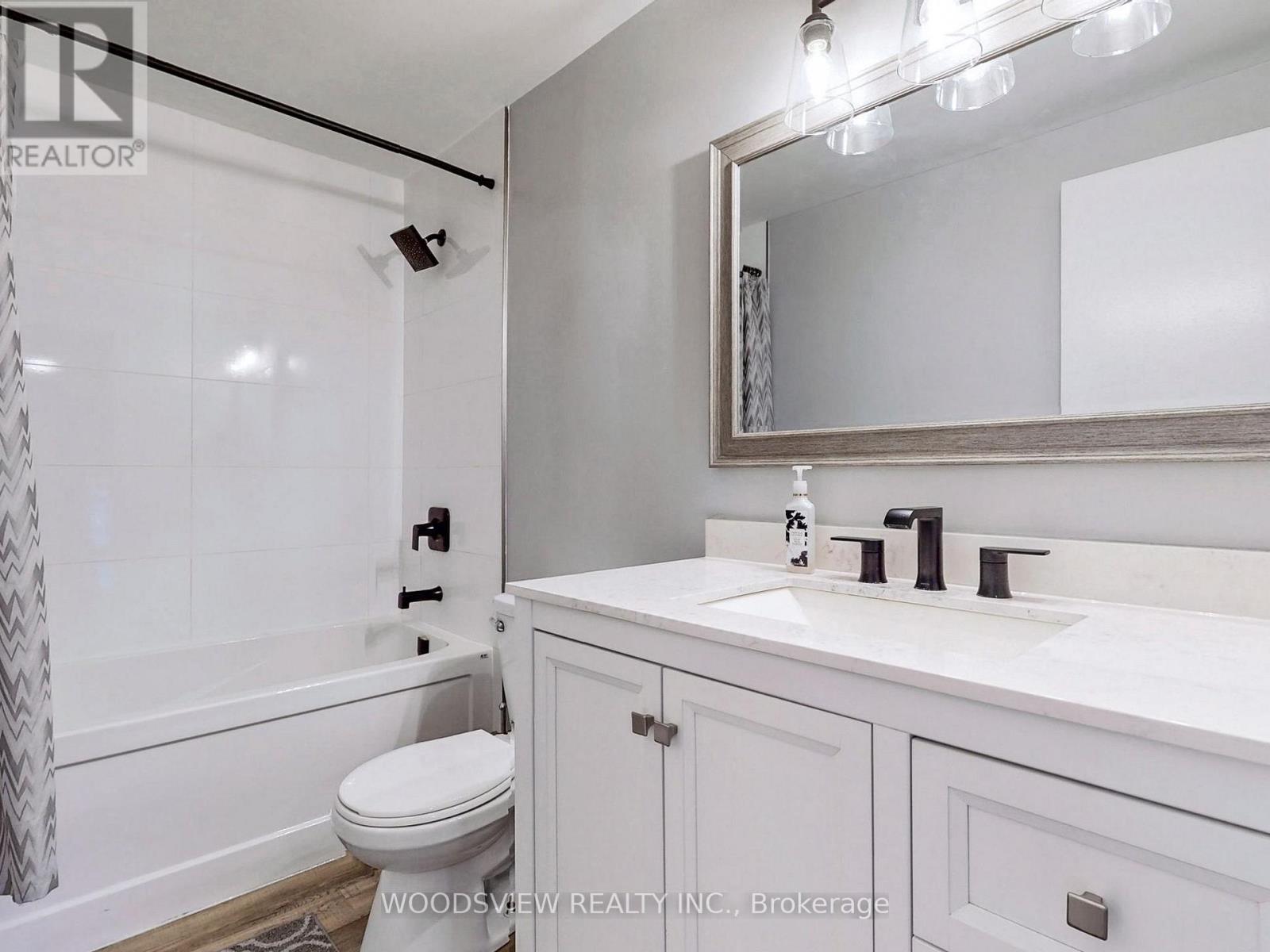 43 - 1250 Limeridge Road E, Hamilton, Ontario  L8W 1P1 - Photo 25 - X12983598