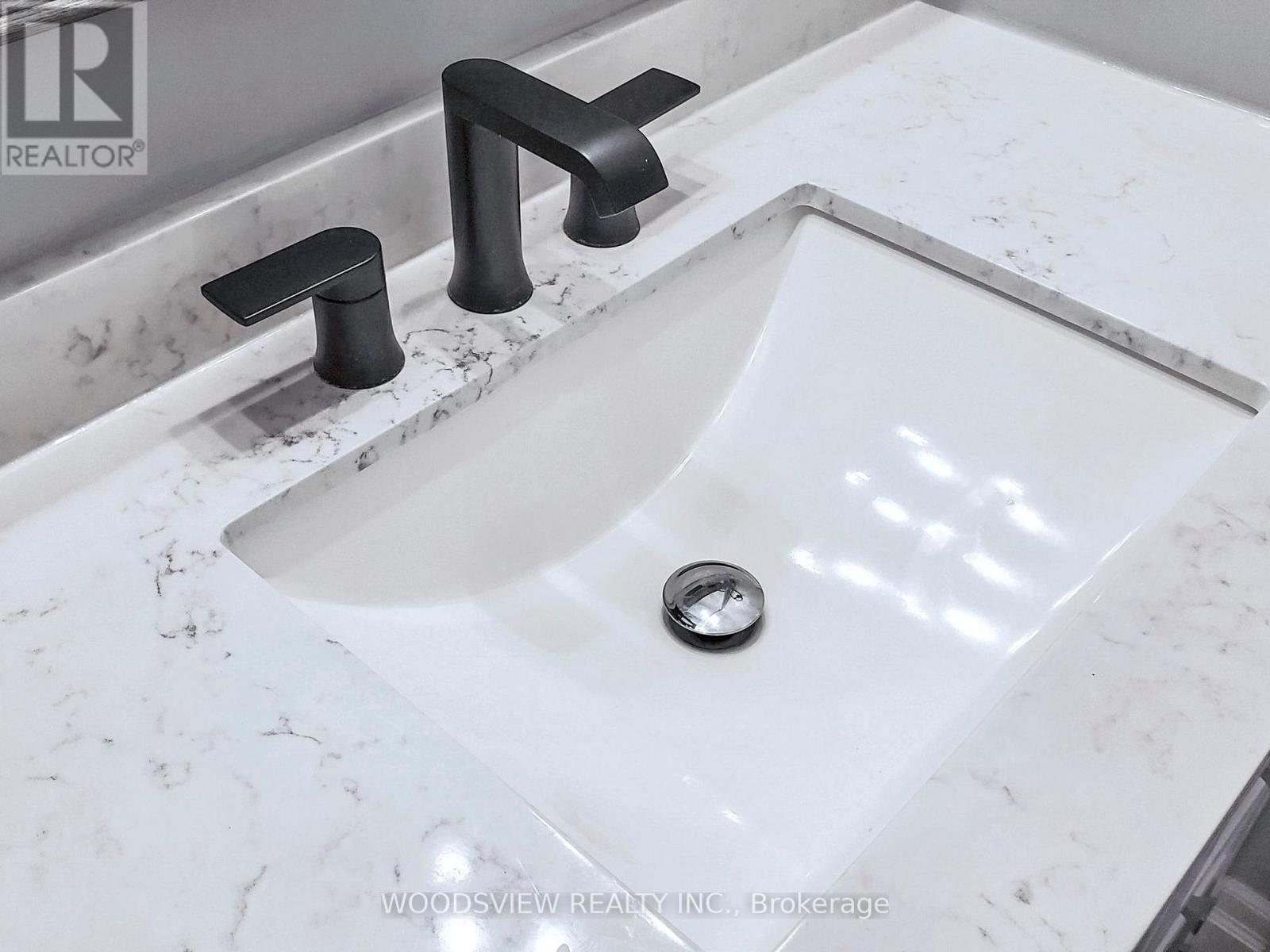 43 - 1250 Limeridge Road E, Hamilton, Ontario  L8W 1P1 - Photo 26 - X12983598