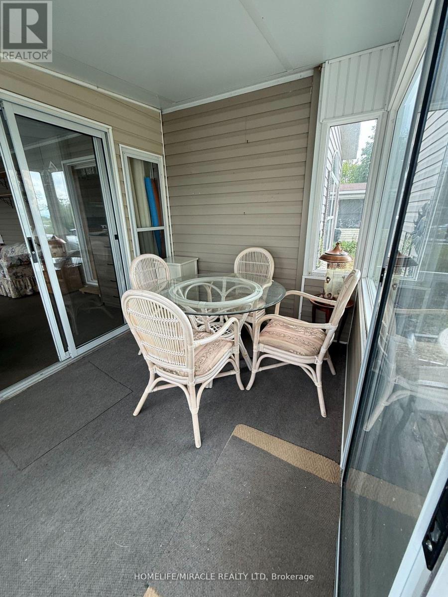 11 Grandview Drive, Peterborough, Ontario  K0L 2G0 - Photo 14 - X12983624