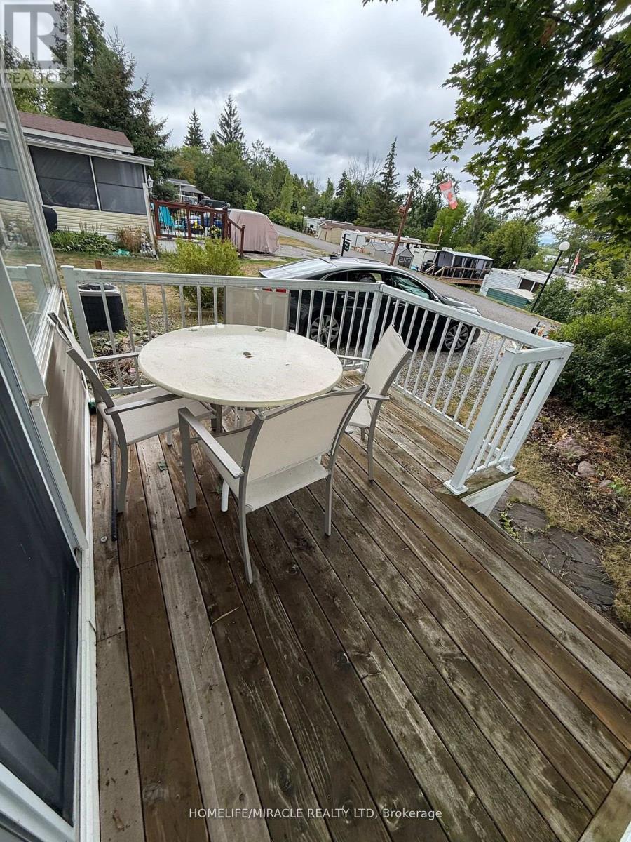 11 Grandview Drive, Peterborough, Ontario  K0L 2G0 - Photo 15 - X12983624